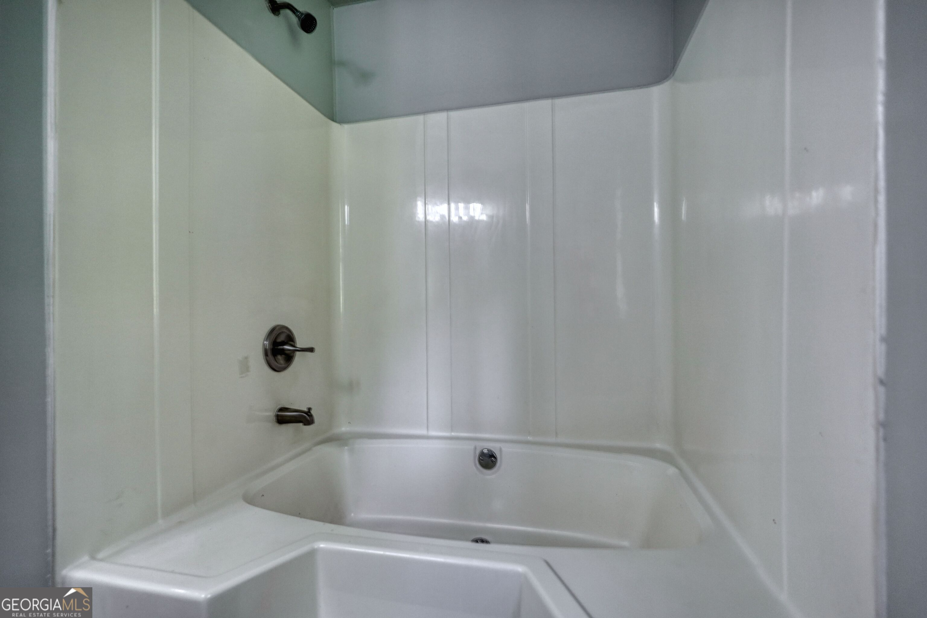 502 N Summit Property Photo 20
