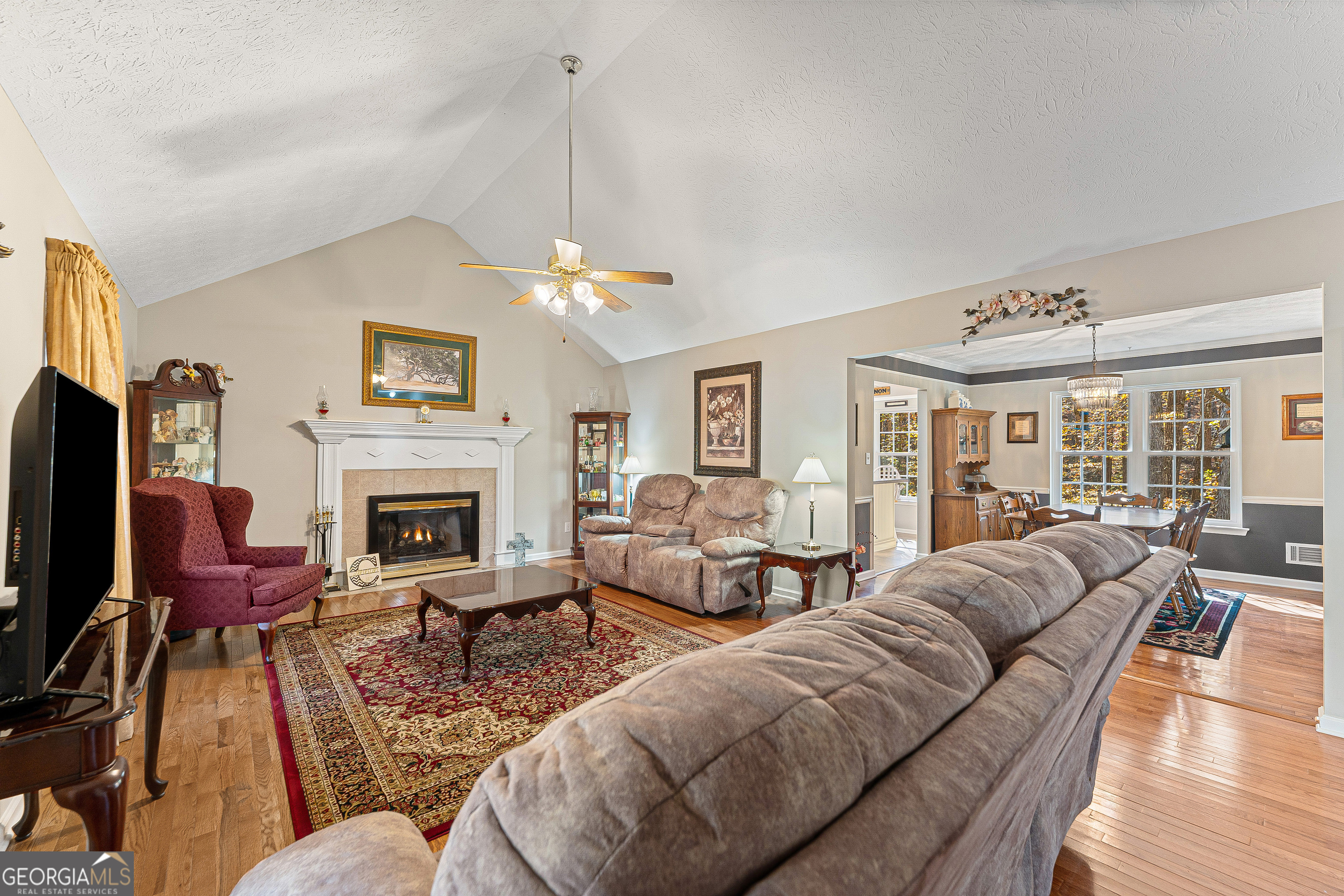 190 Timber Ridge Drive Property Photo 4