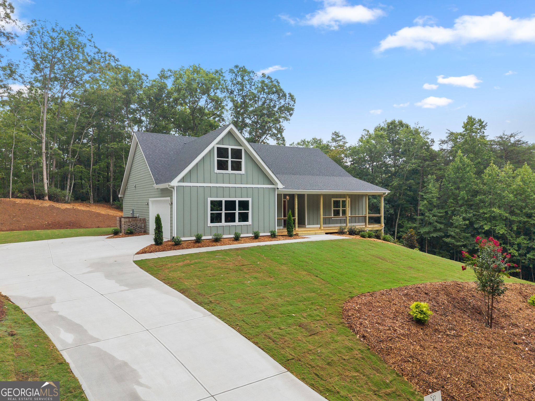 212 Planters Creek Property Photo 6
