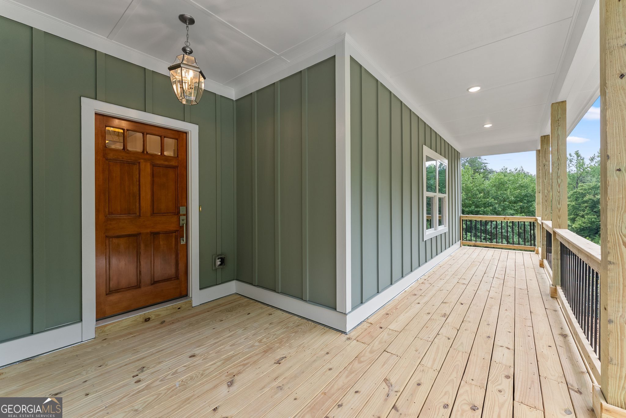 212 Planters Creek Property Photo 14