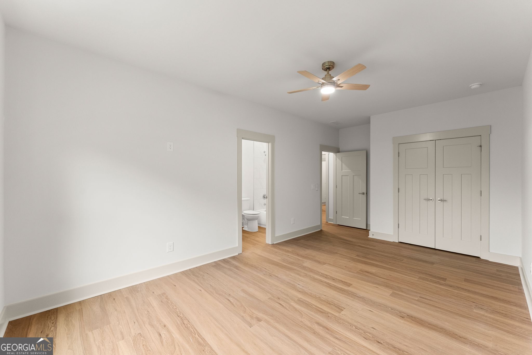 212 Planters Creek Property Photo 40