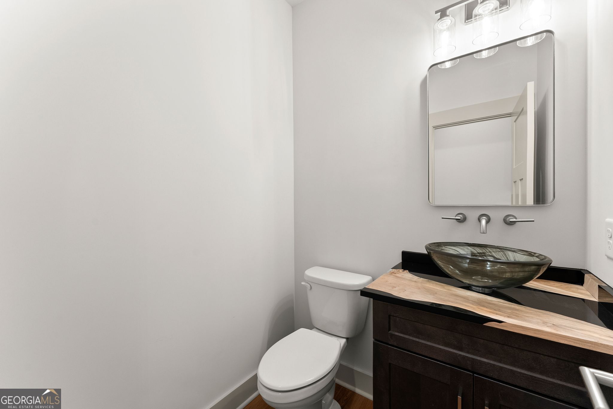 212 Planters Creek Property Photo 42