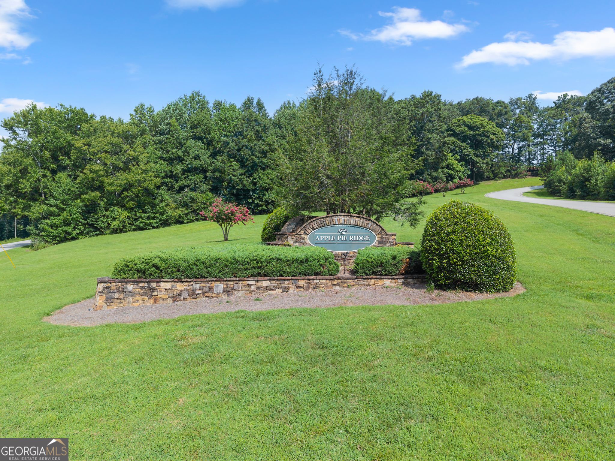 212 Planters Creek Property Photo 78