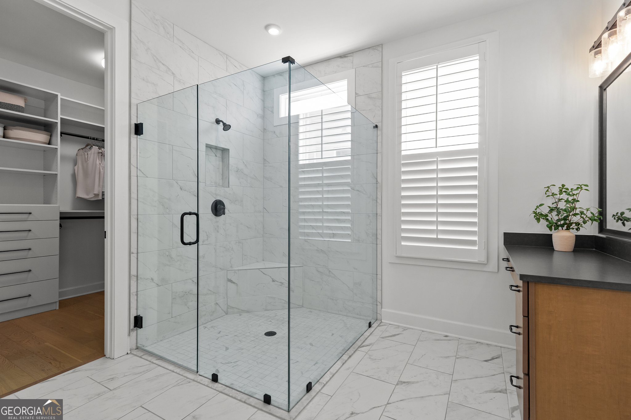 170 Erie Point Property Photo 28