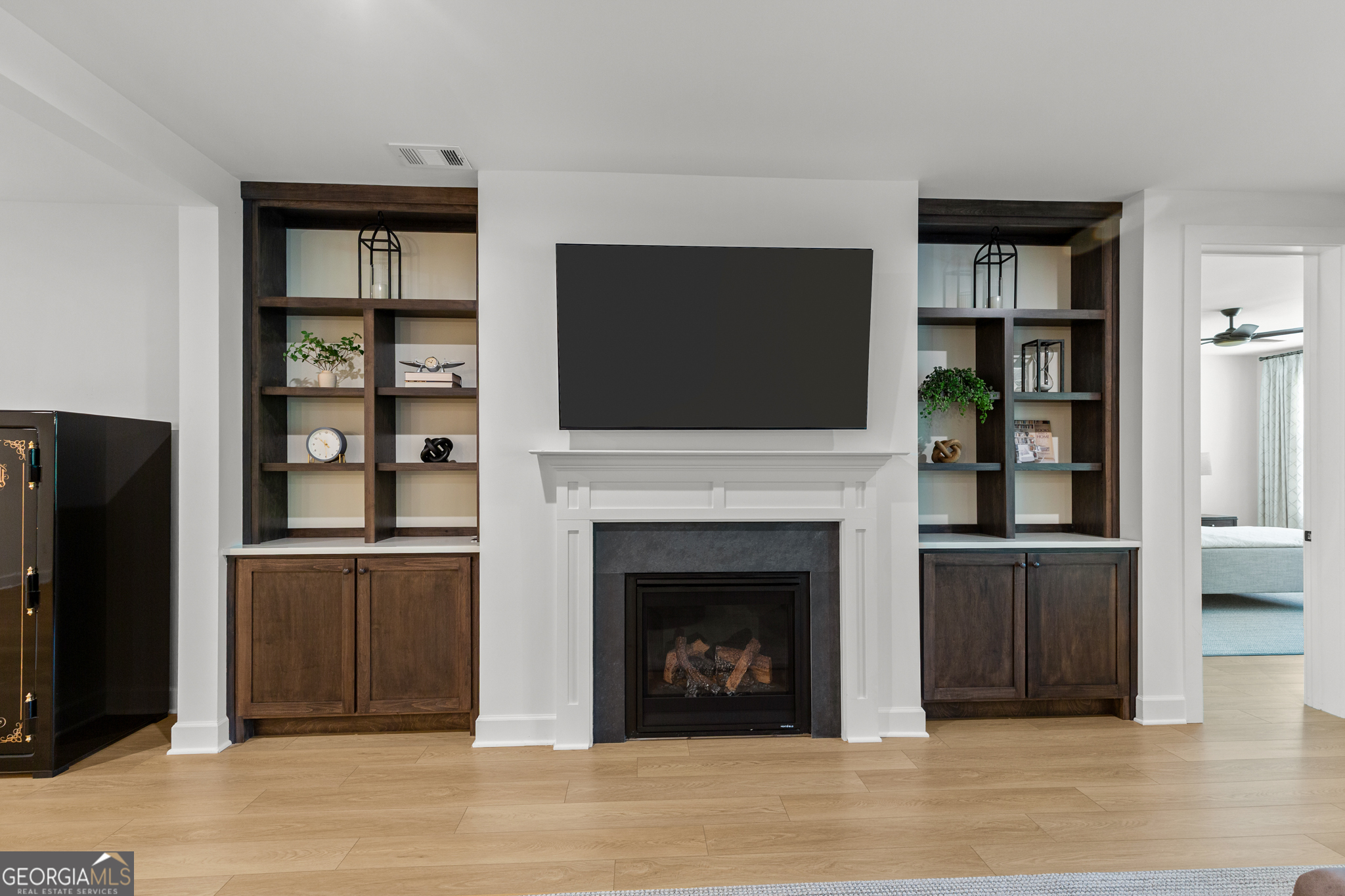 170 Erie Point Property Photo 43