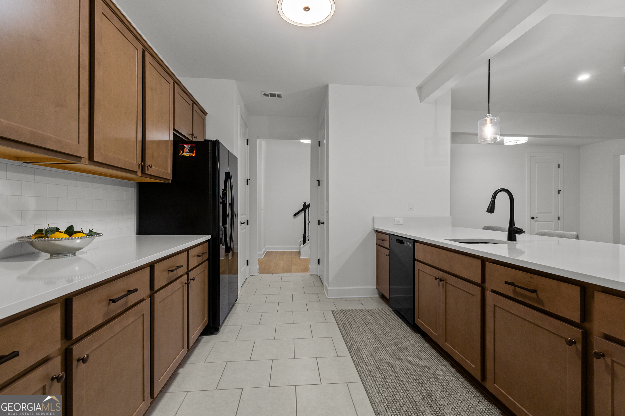 170 Erie Point Property Photo 46