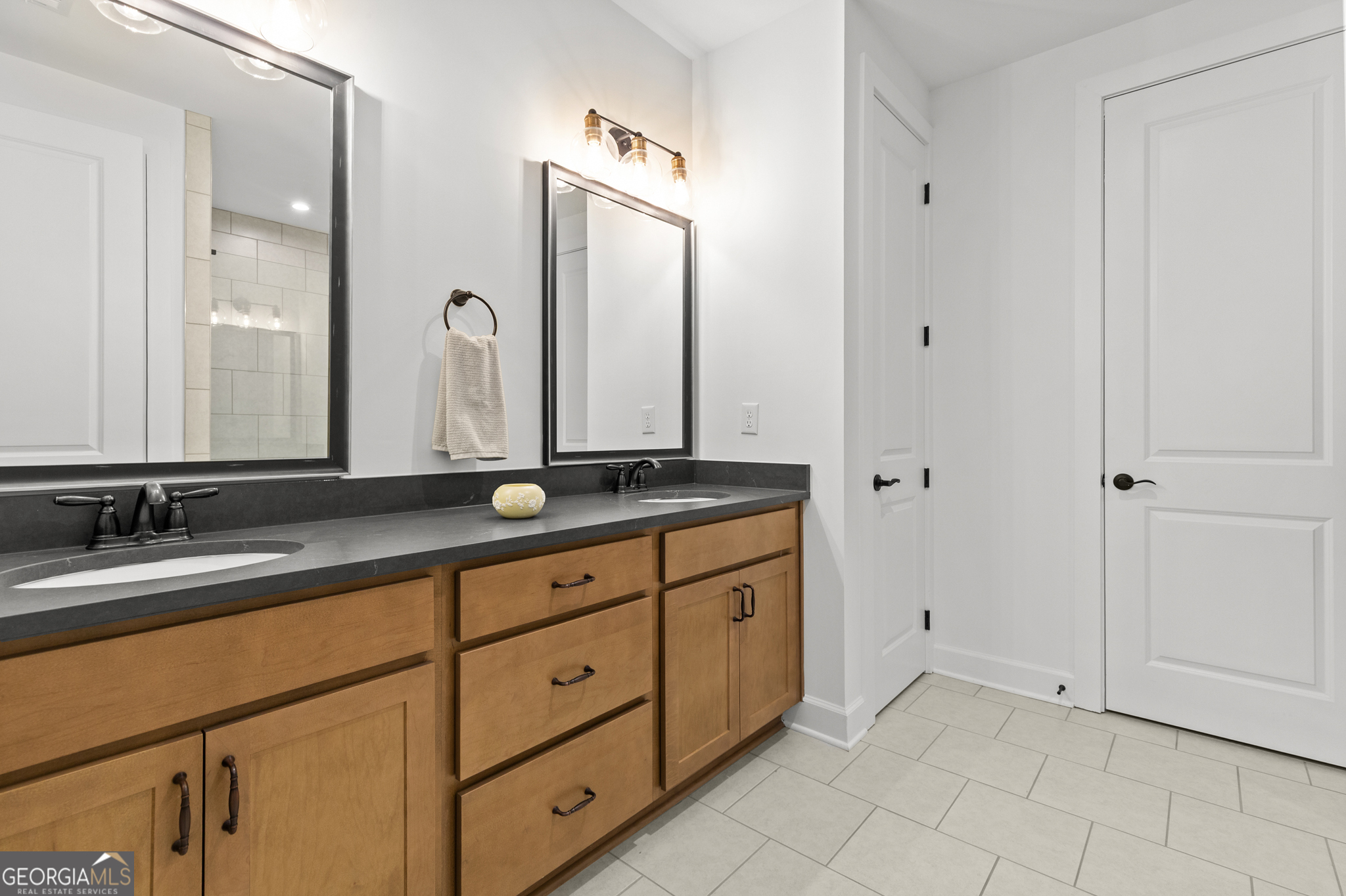 170 Erie Point Property Photo 52
