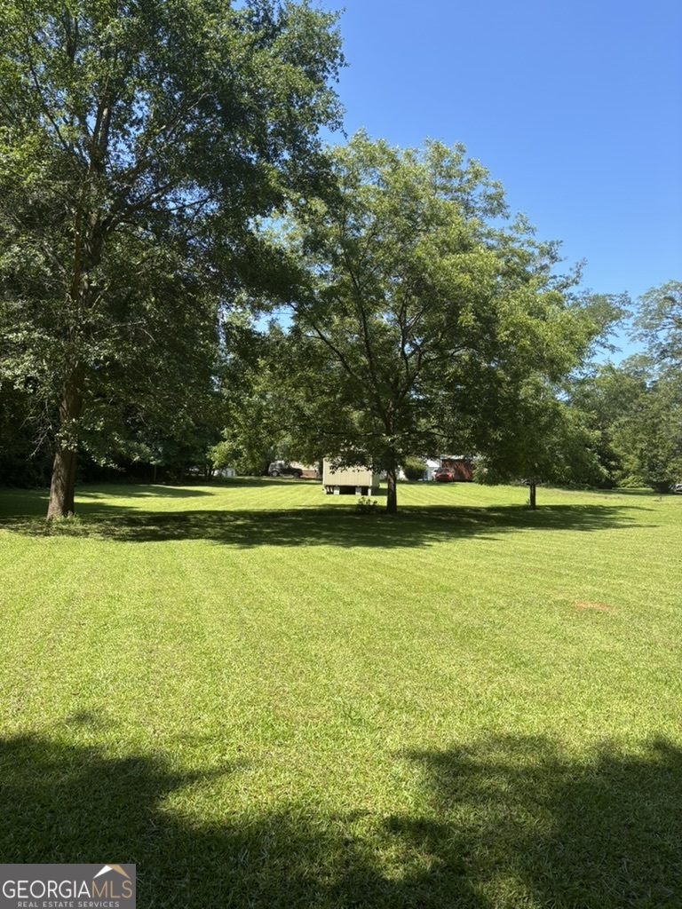 405 Crawfordville Road Property Photo 13
