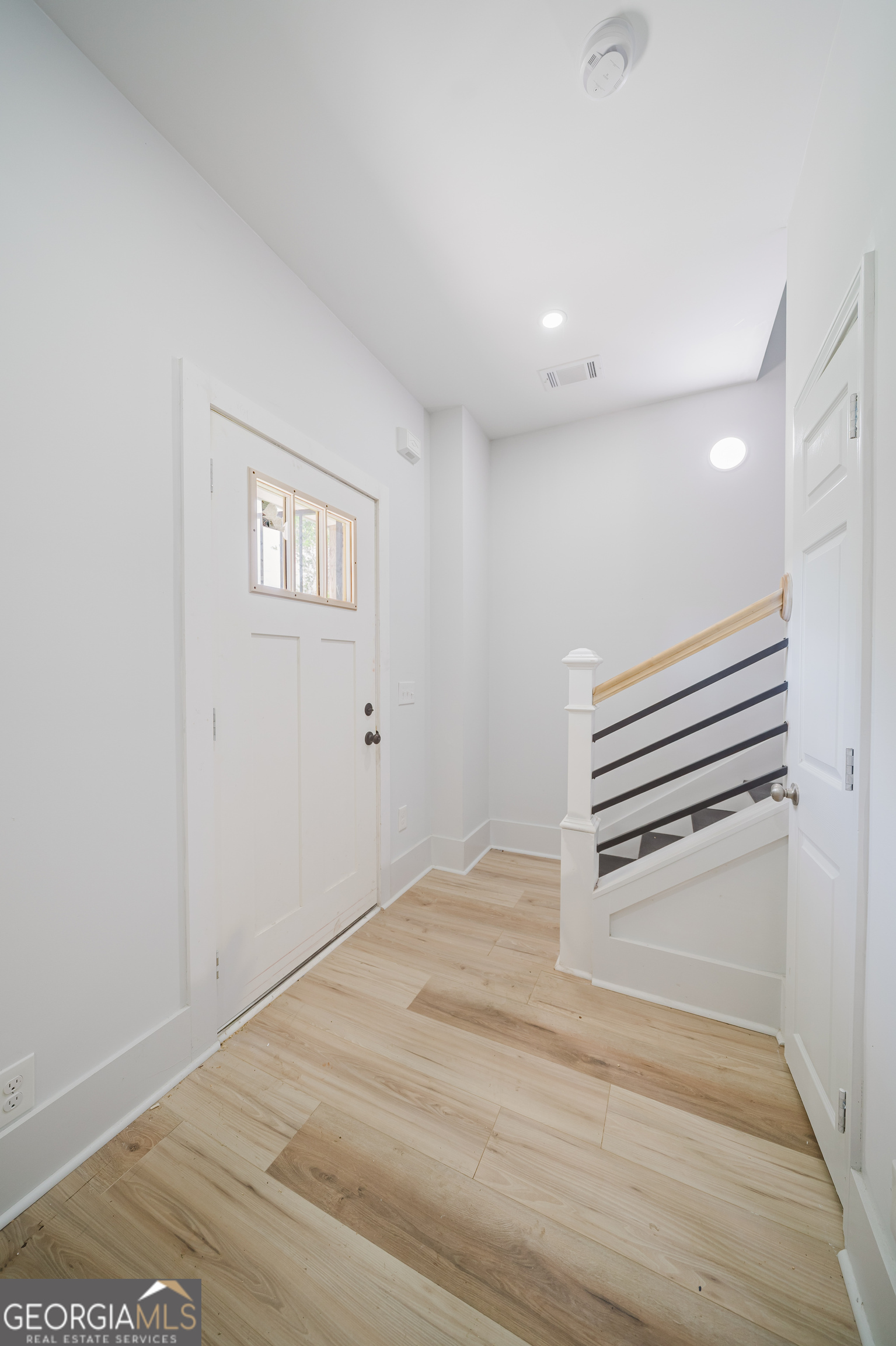 2819 Cherry Avenue Property Photo 9