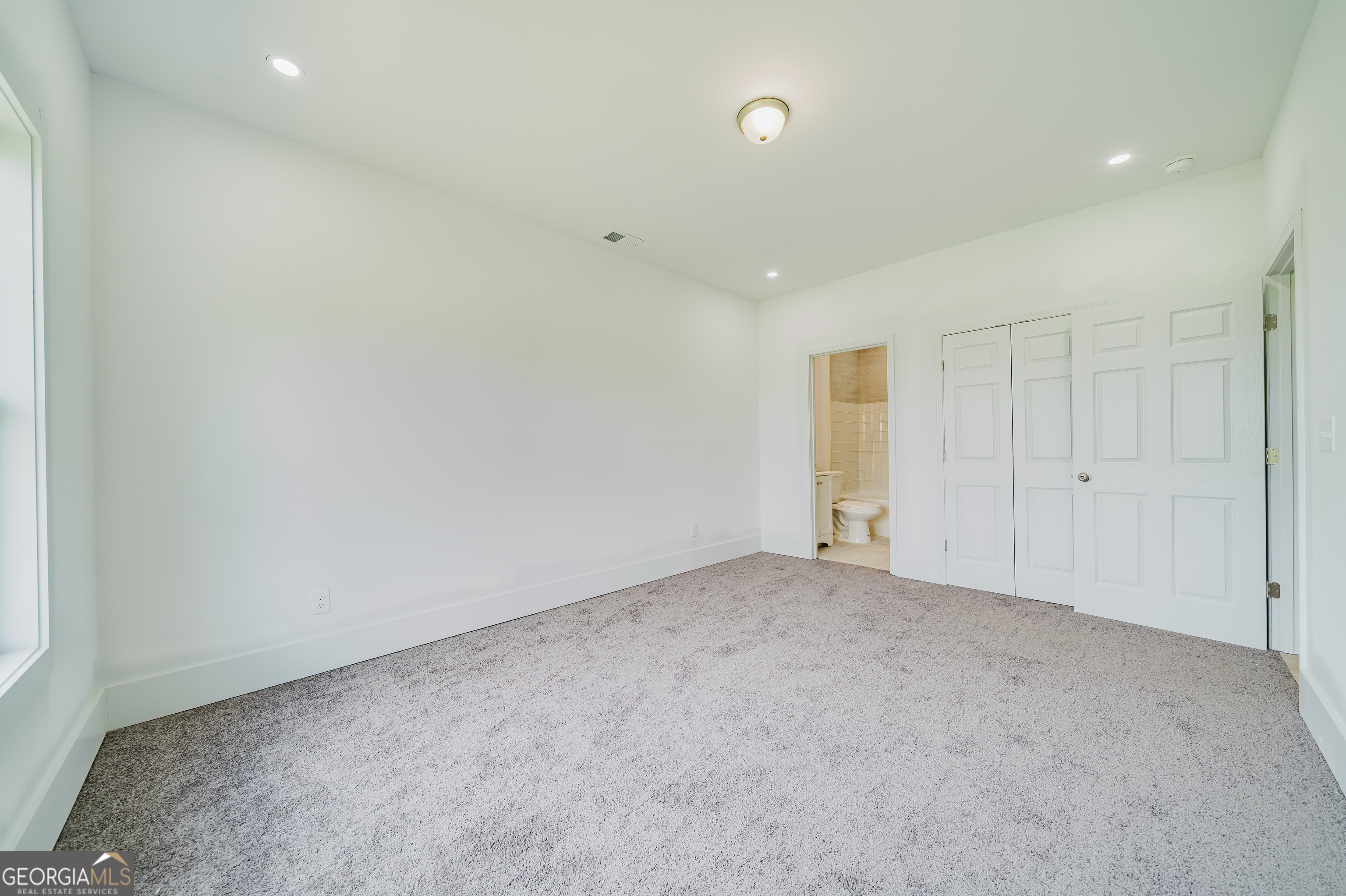 2819 Cherry Avenue Property Photo 13
