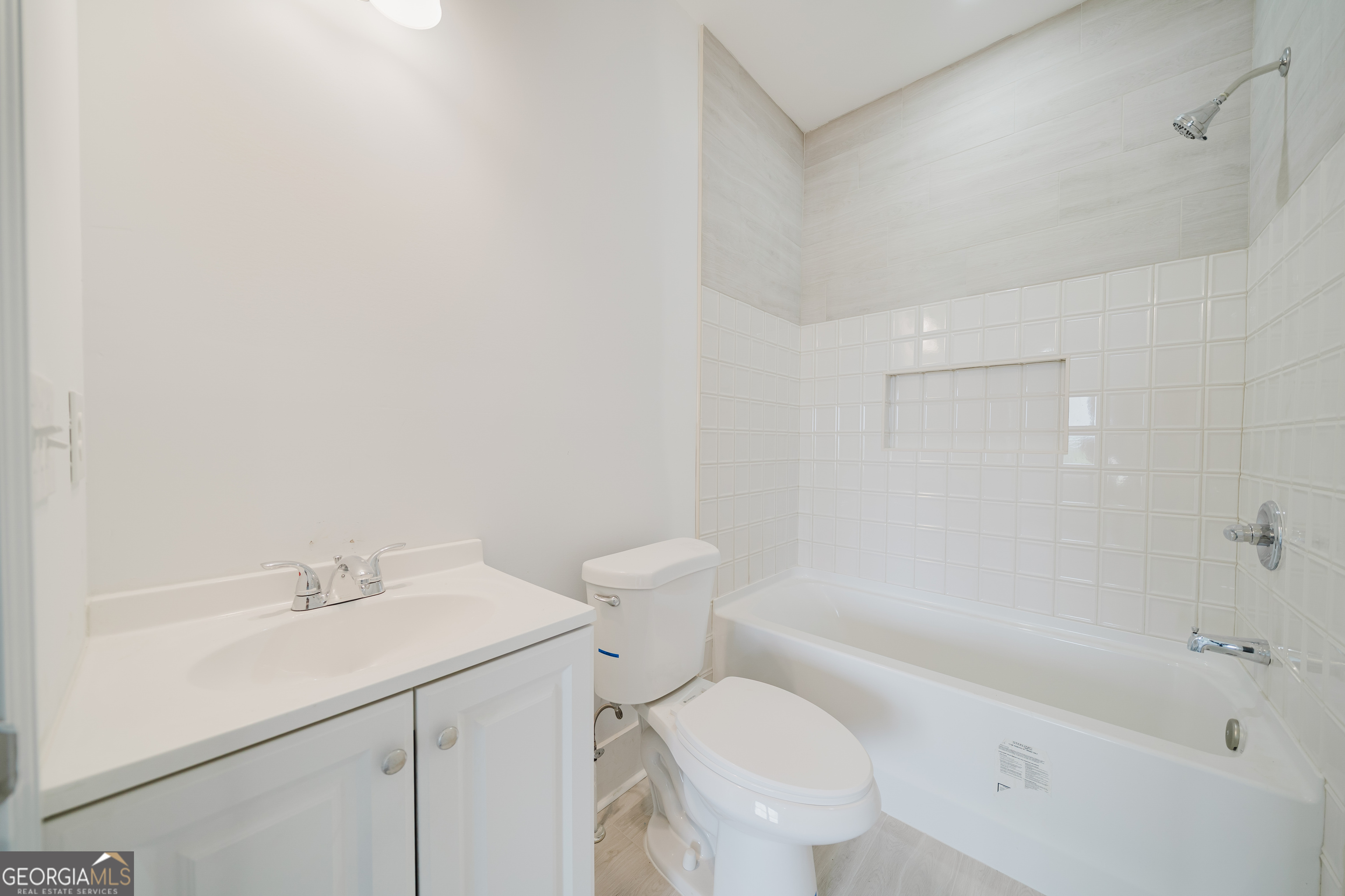2819 Cherry Avenue Property Photo 14