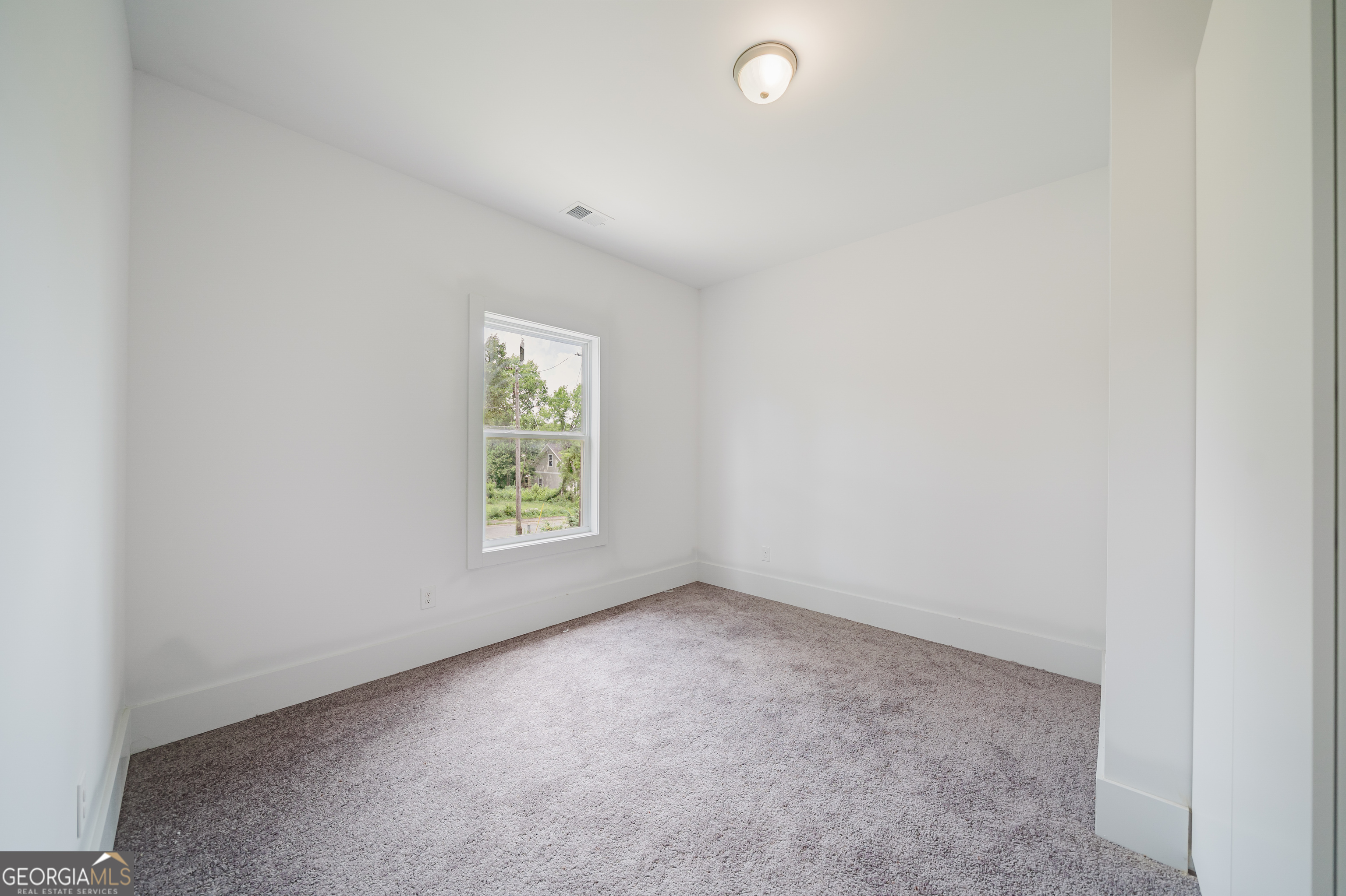 2819 Cherry Avenue Property Photo 18