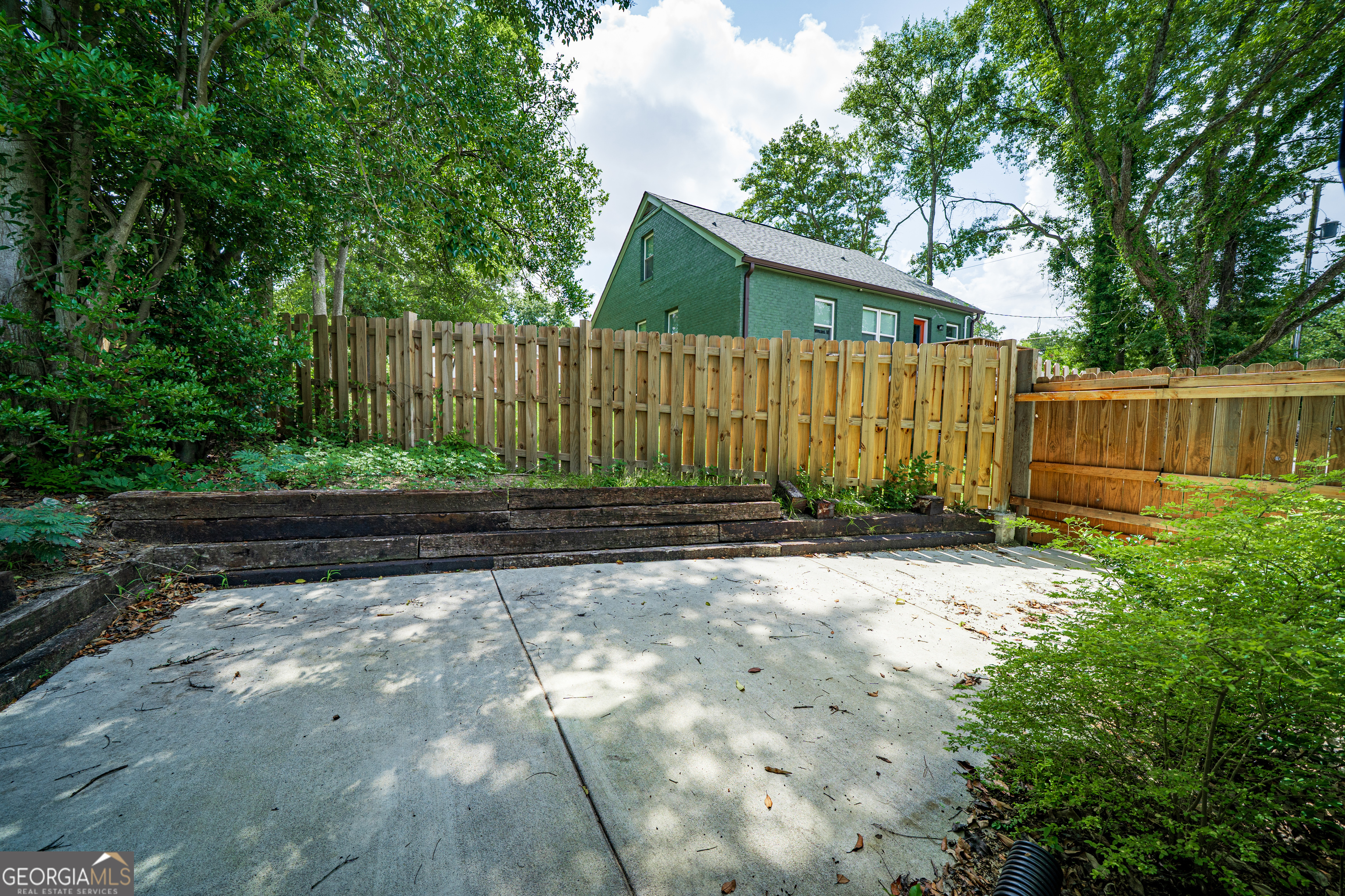 2819 Cherry Avenue Property Photo 24