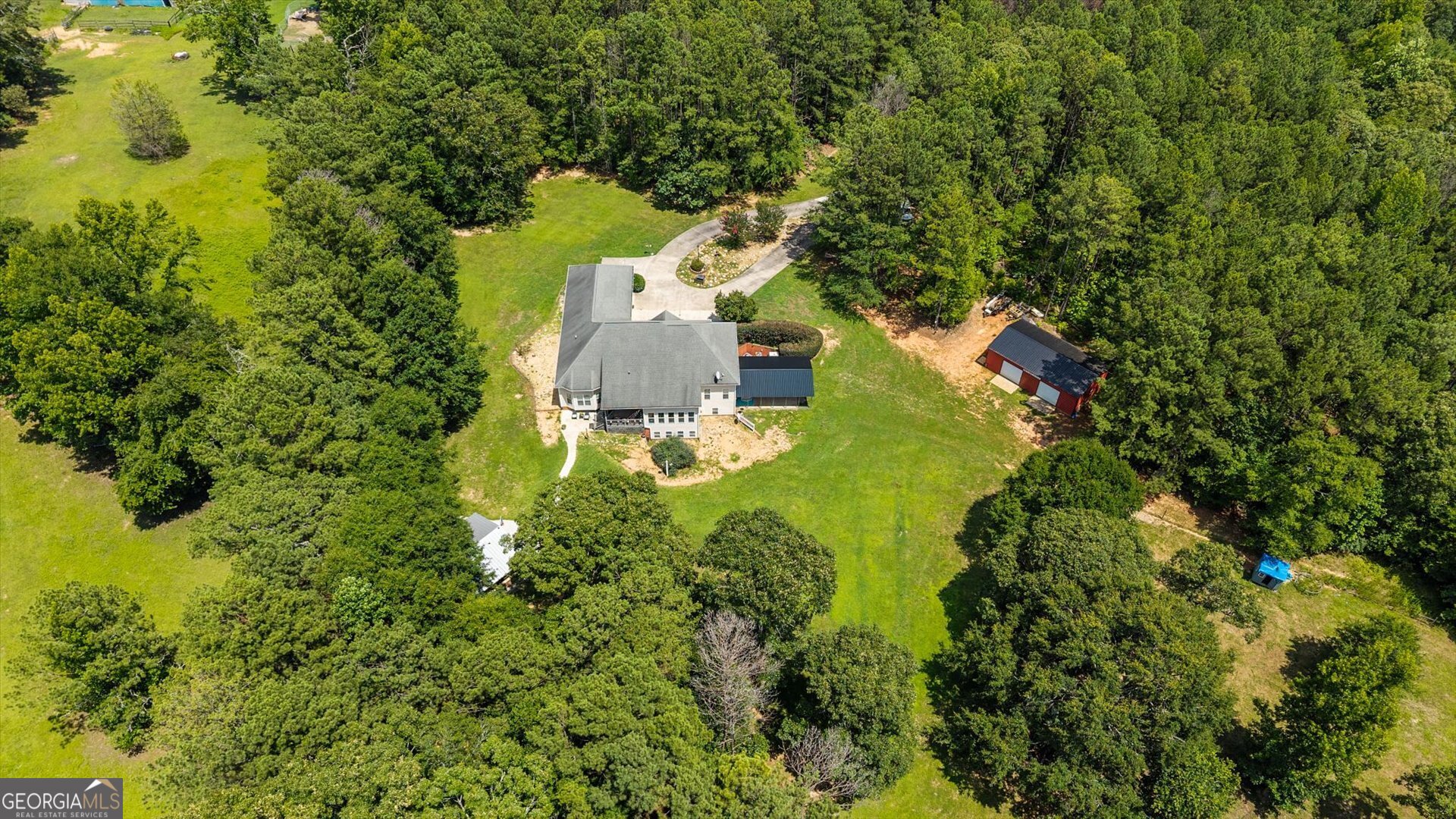 900 Old Four Notch Road Property Photo 4