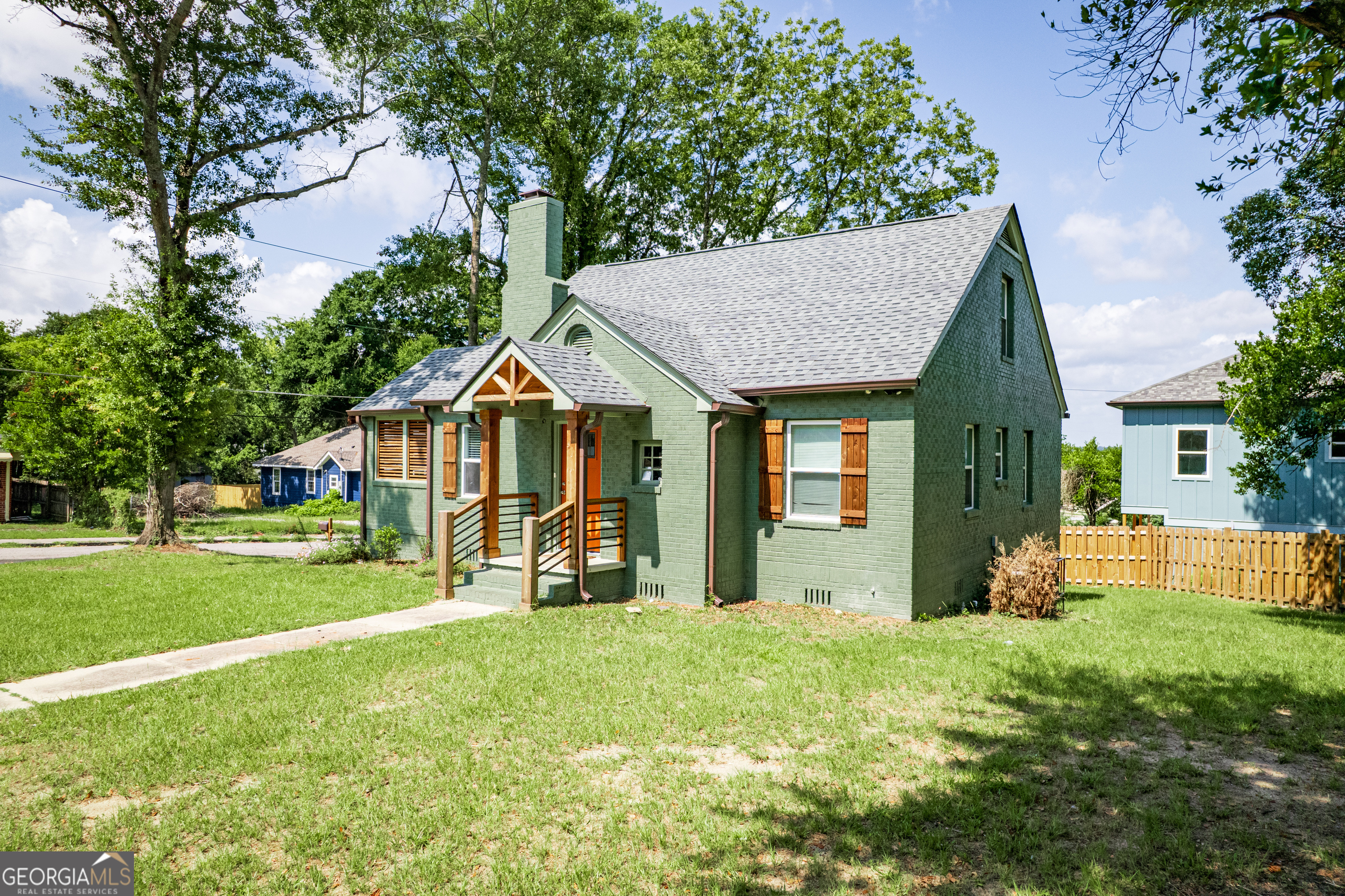 2809 Cherry Avenue Property Photo 4