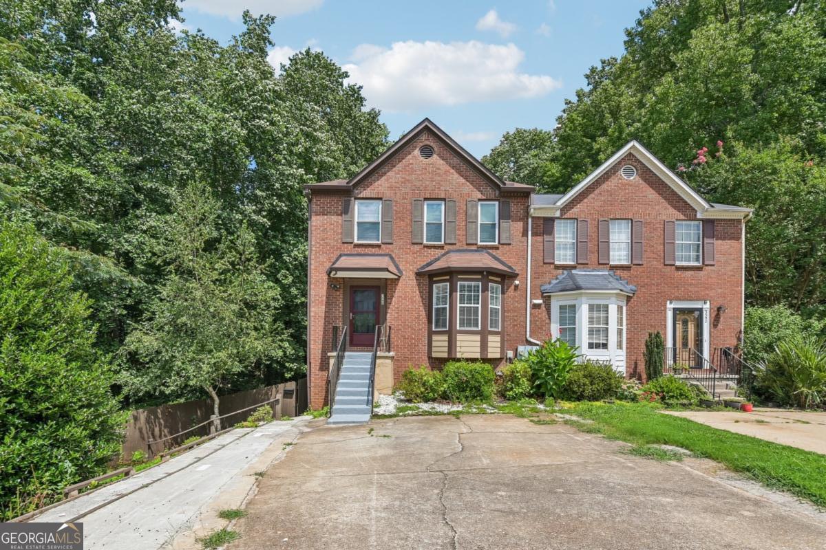 3590 Regency Park Drive Property Photo 1