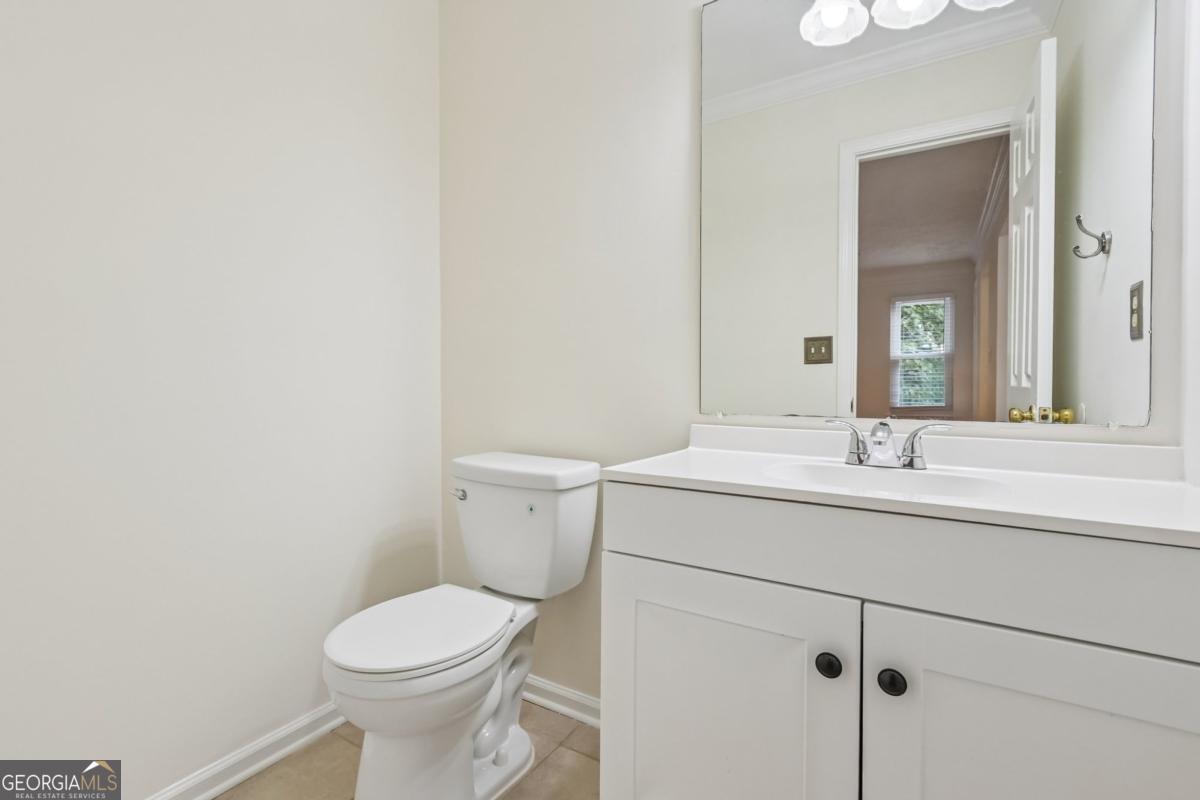 3590 Regency Park Drive Property Photo 16