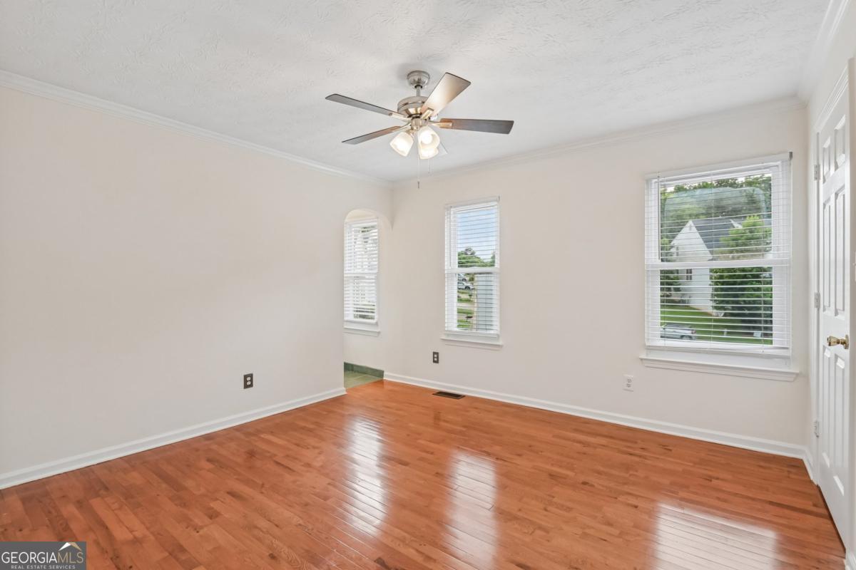 3590 Regency Park Drive Property Photo 17