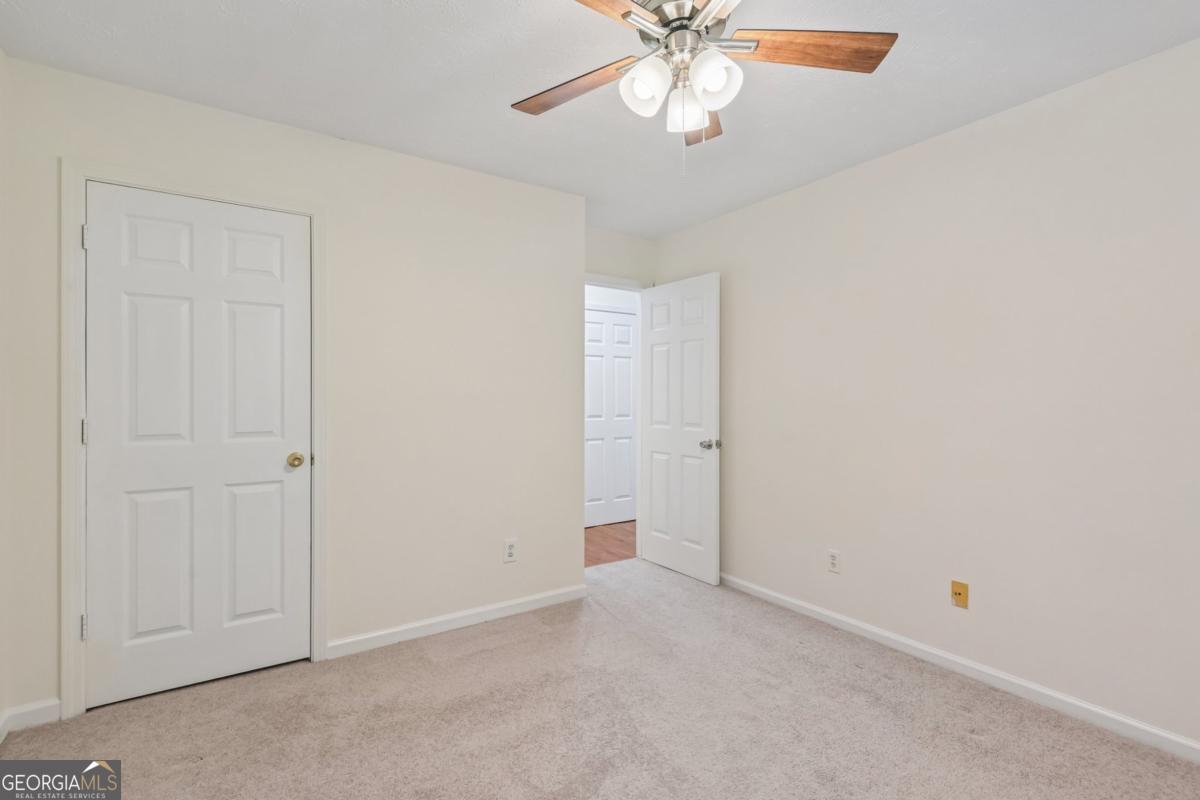 3590 Regency Park Drive Property Photo 23
