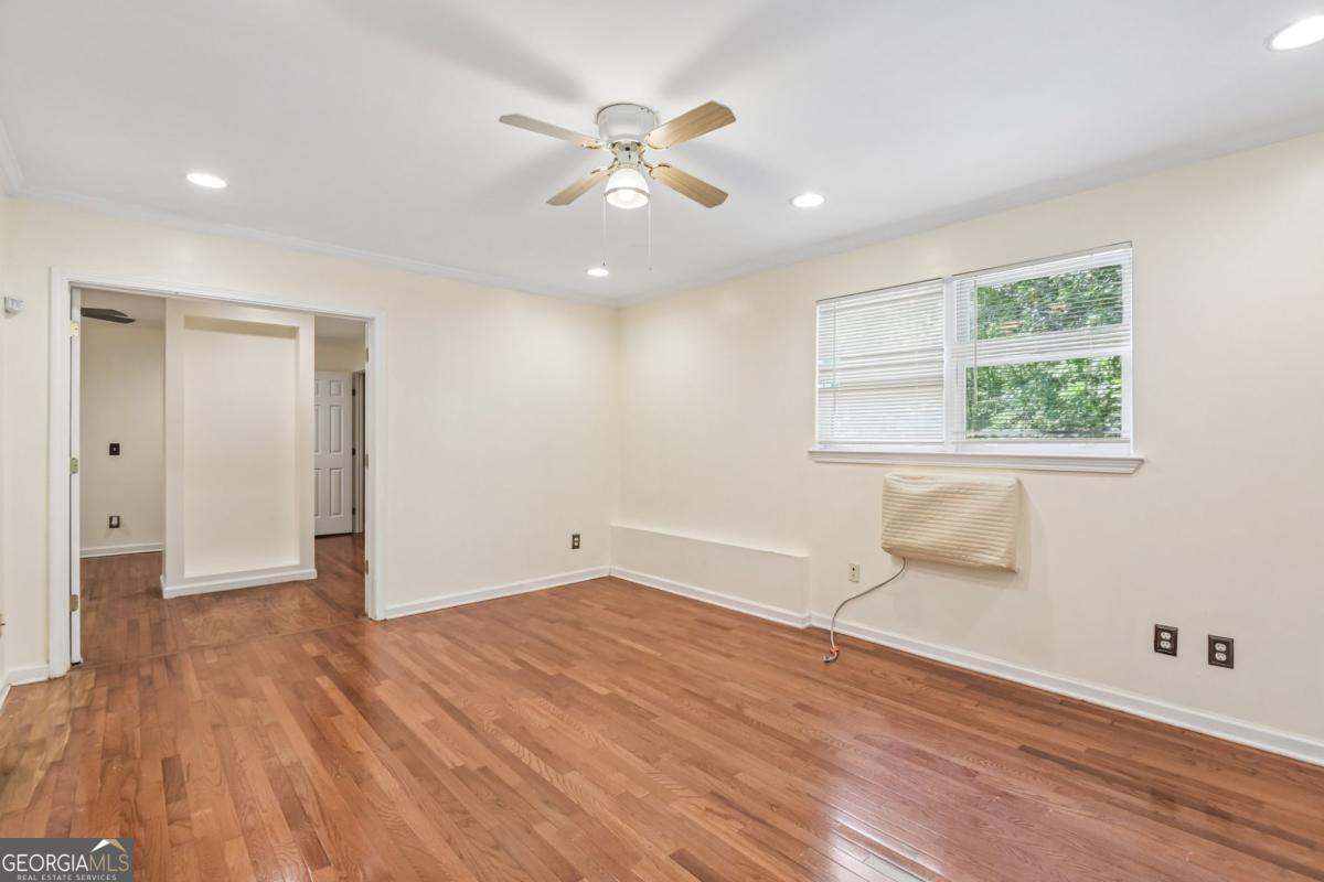 3590 Regency Park Drive Property Photo 37