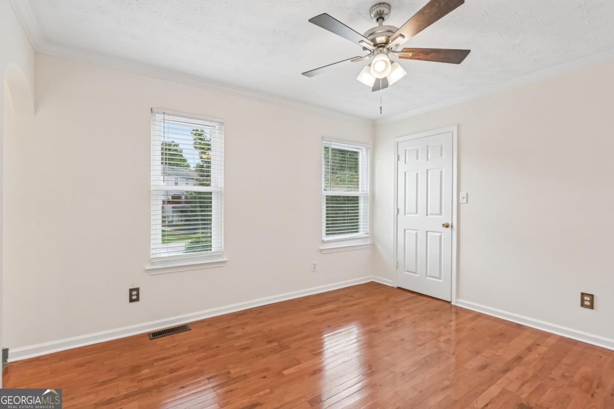 3590 Regency Park Drive Property Photo 43