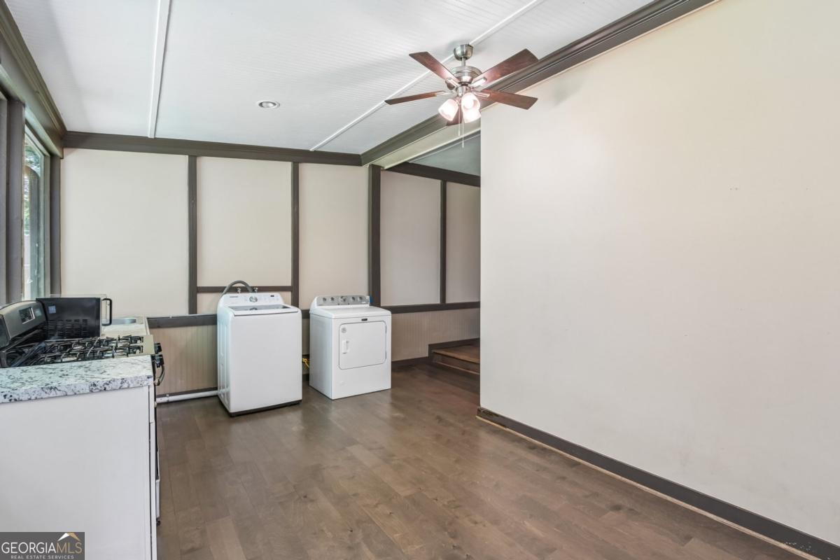 3590 Regency Park Drive Property Photo 47