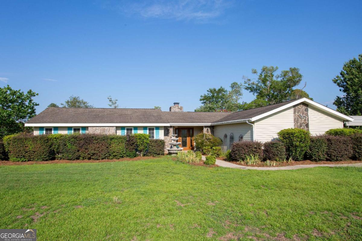 97 Andrea Property Photo 1