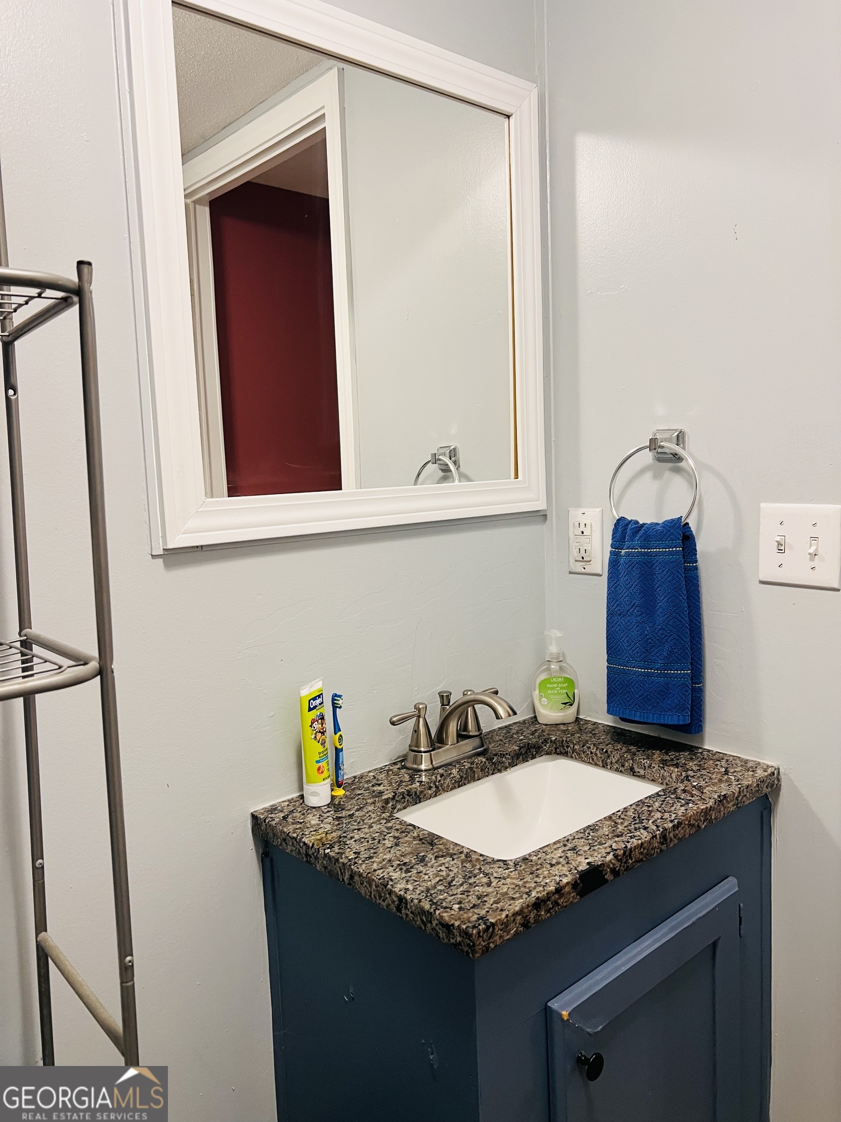 115 Baird Property Photo 15