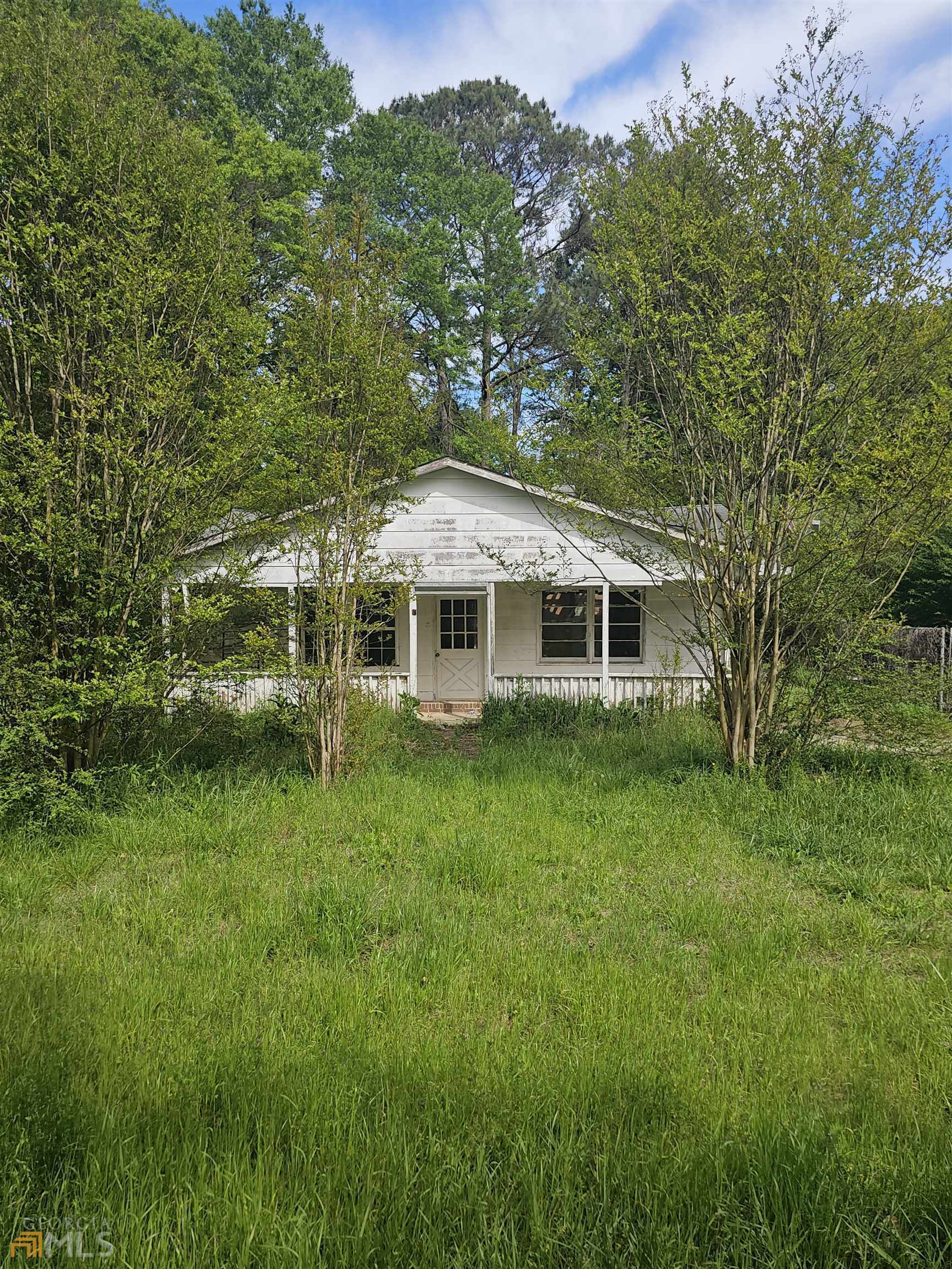 111 Smith Road Property Photo 1