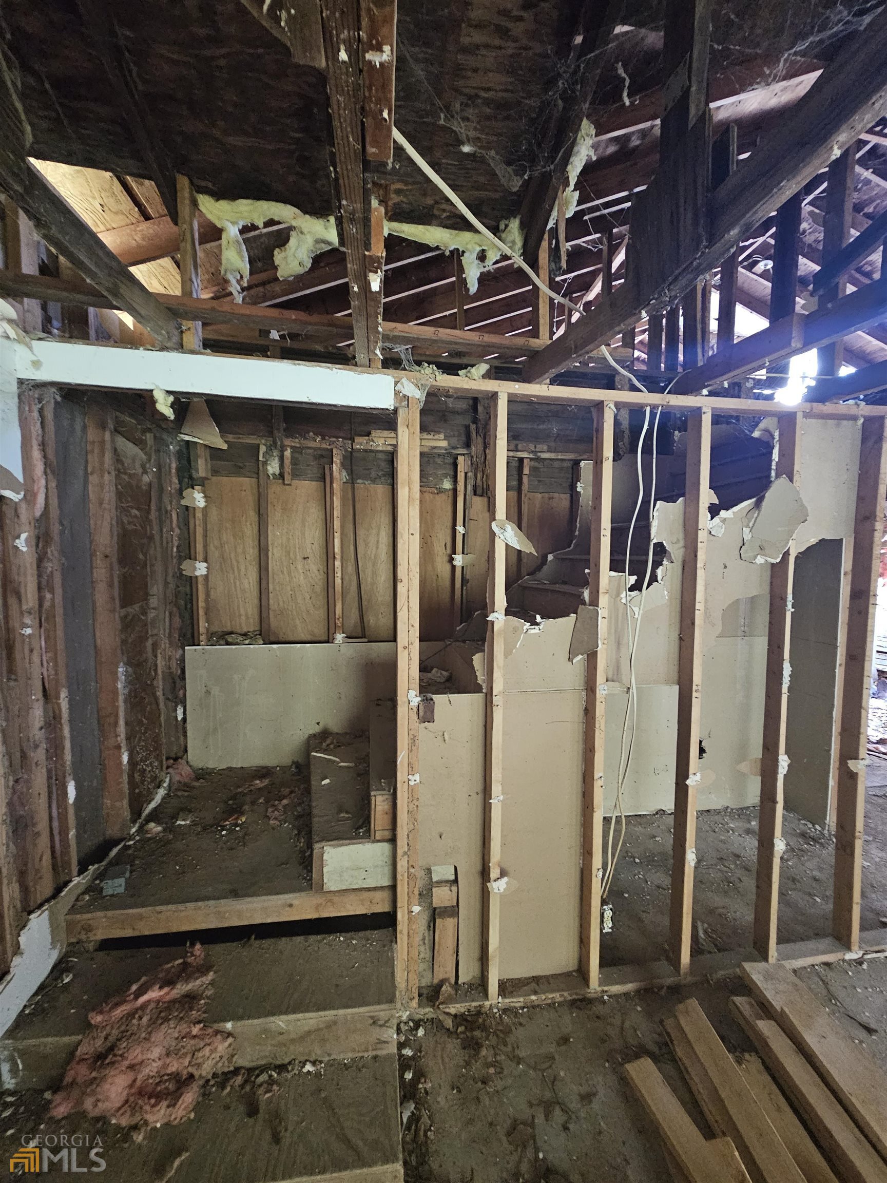 111 Smith Road Property Photo 27