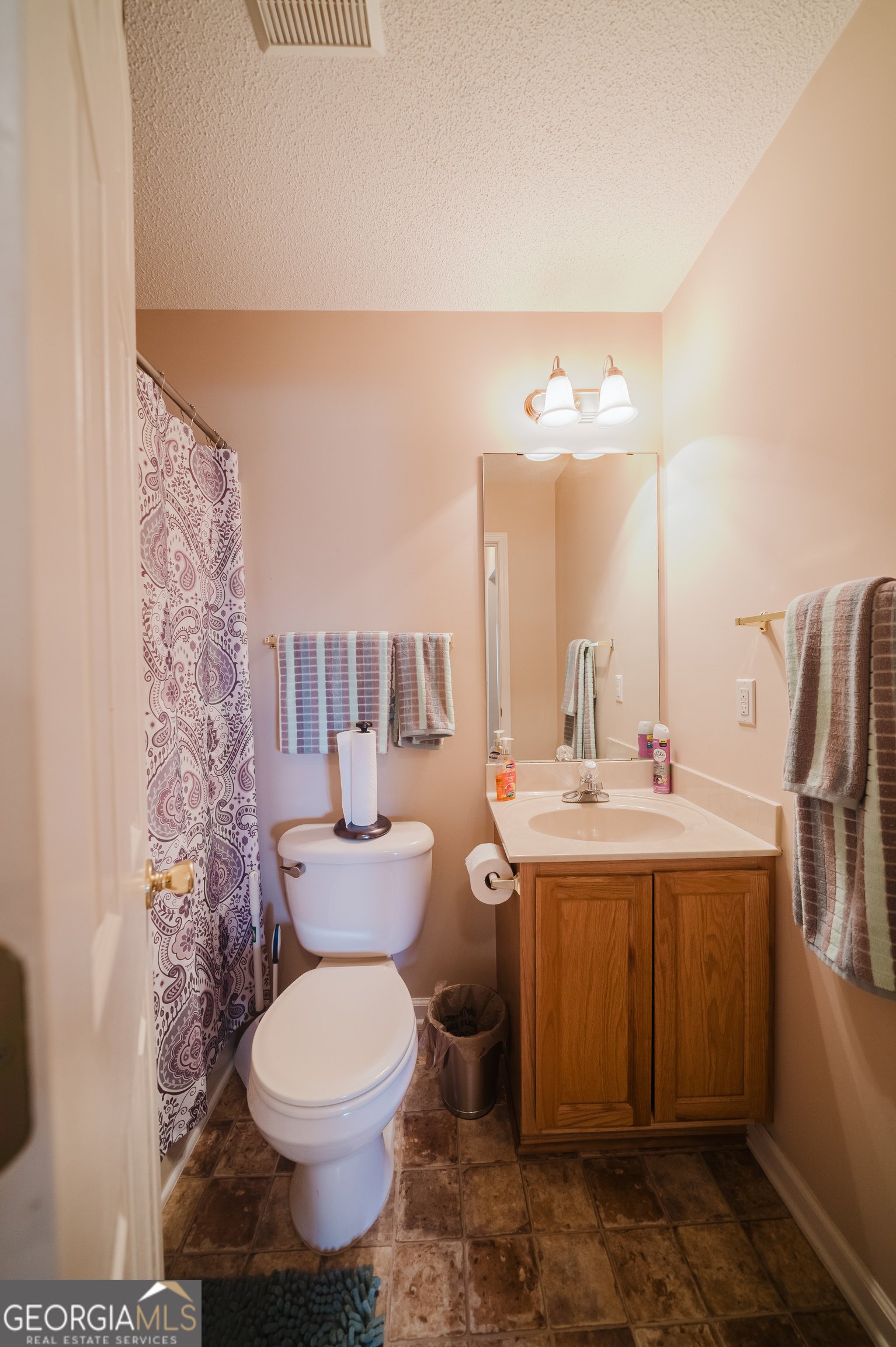 204 Deerfield Circle Property Photo 32