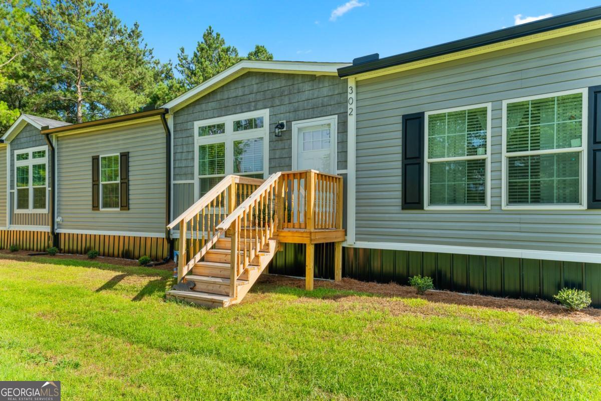 302 Middleton Road Property Photo 4