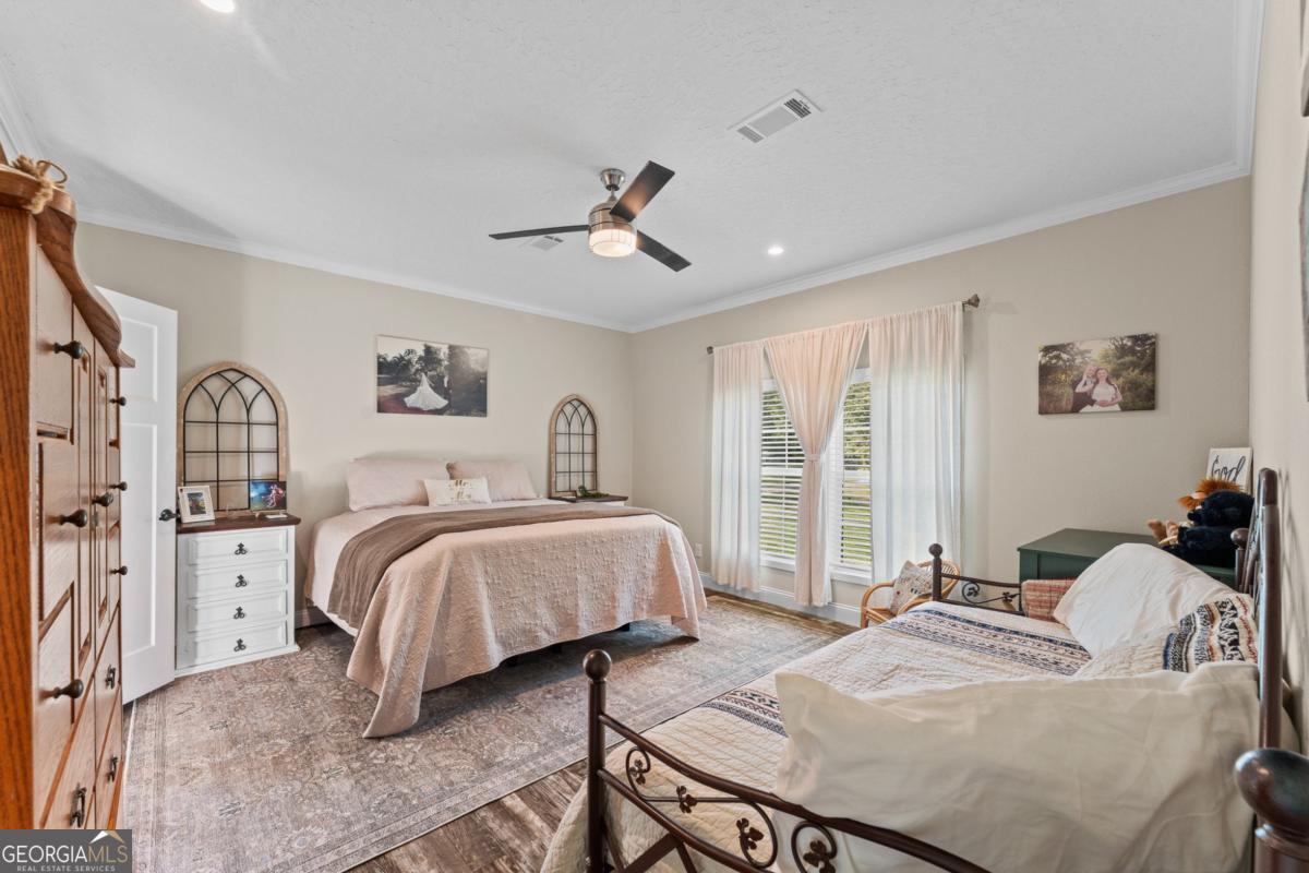 302 Middleton Road Property Photo 16