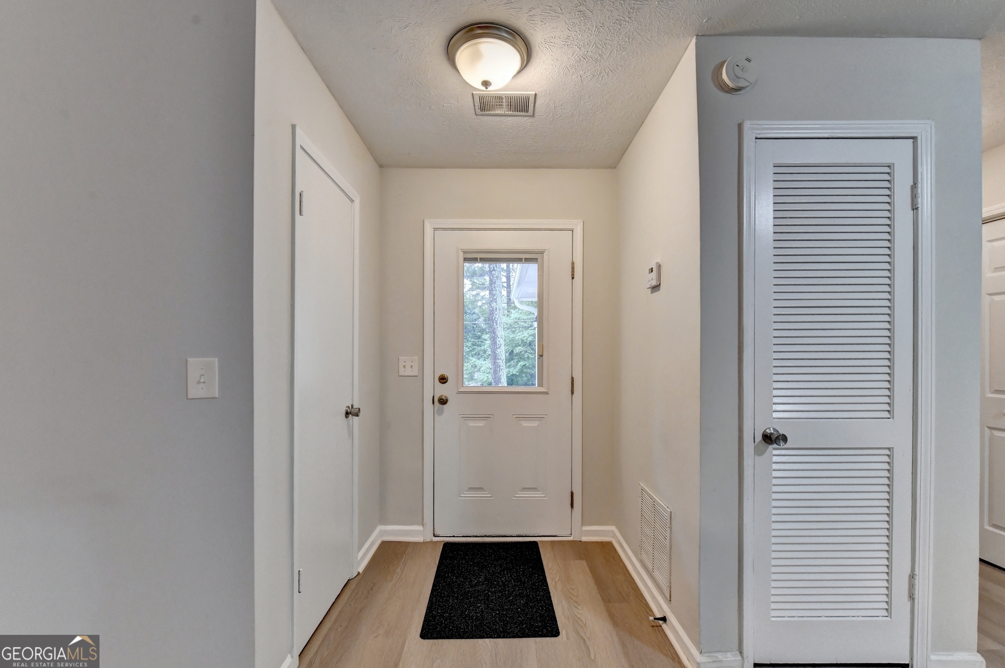 2199 Summertown Drive Property Photo 4