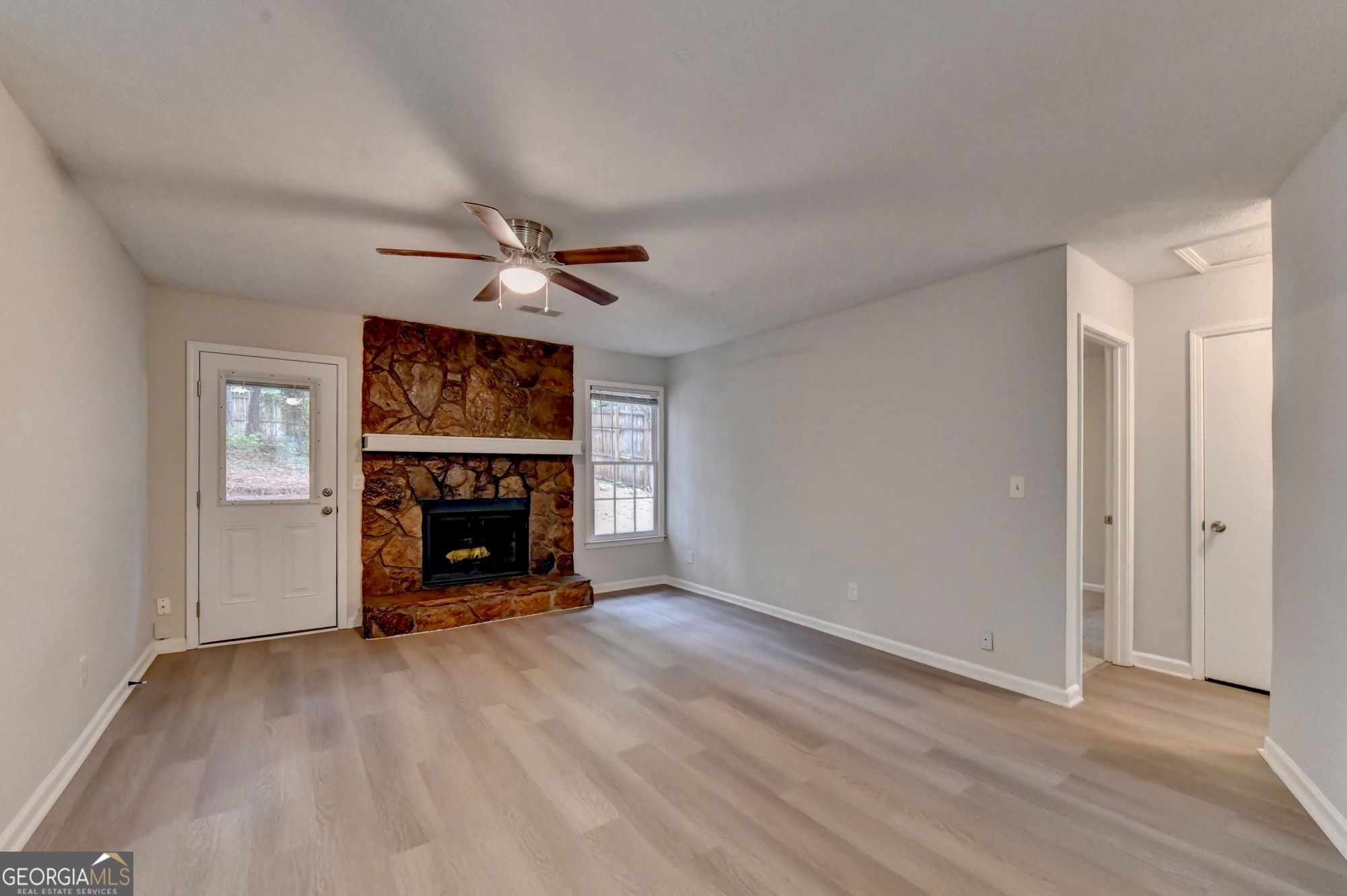 2199 Summertown Drive Property Photo 8