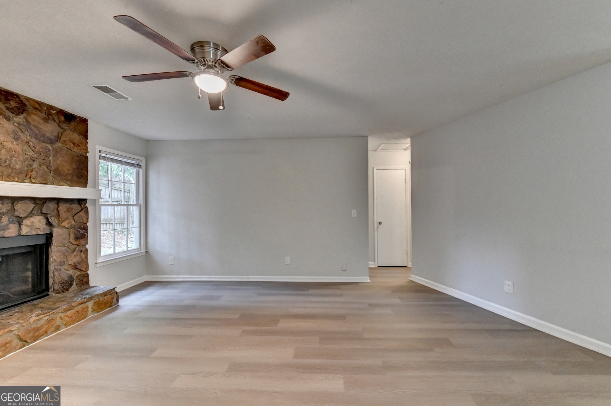 2199 Summertown Drive Property Photo 9