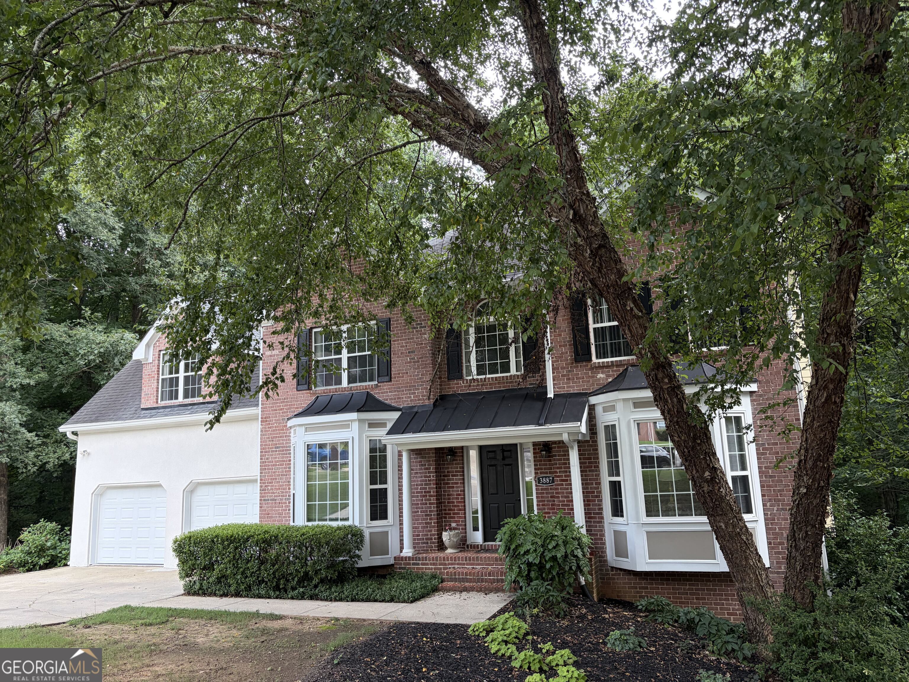 3887 Old Savannah Court