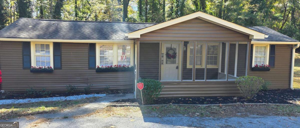 7043 S Goddard Road Property Photo 1