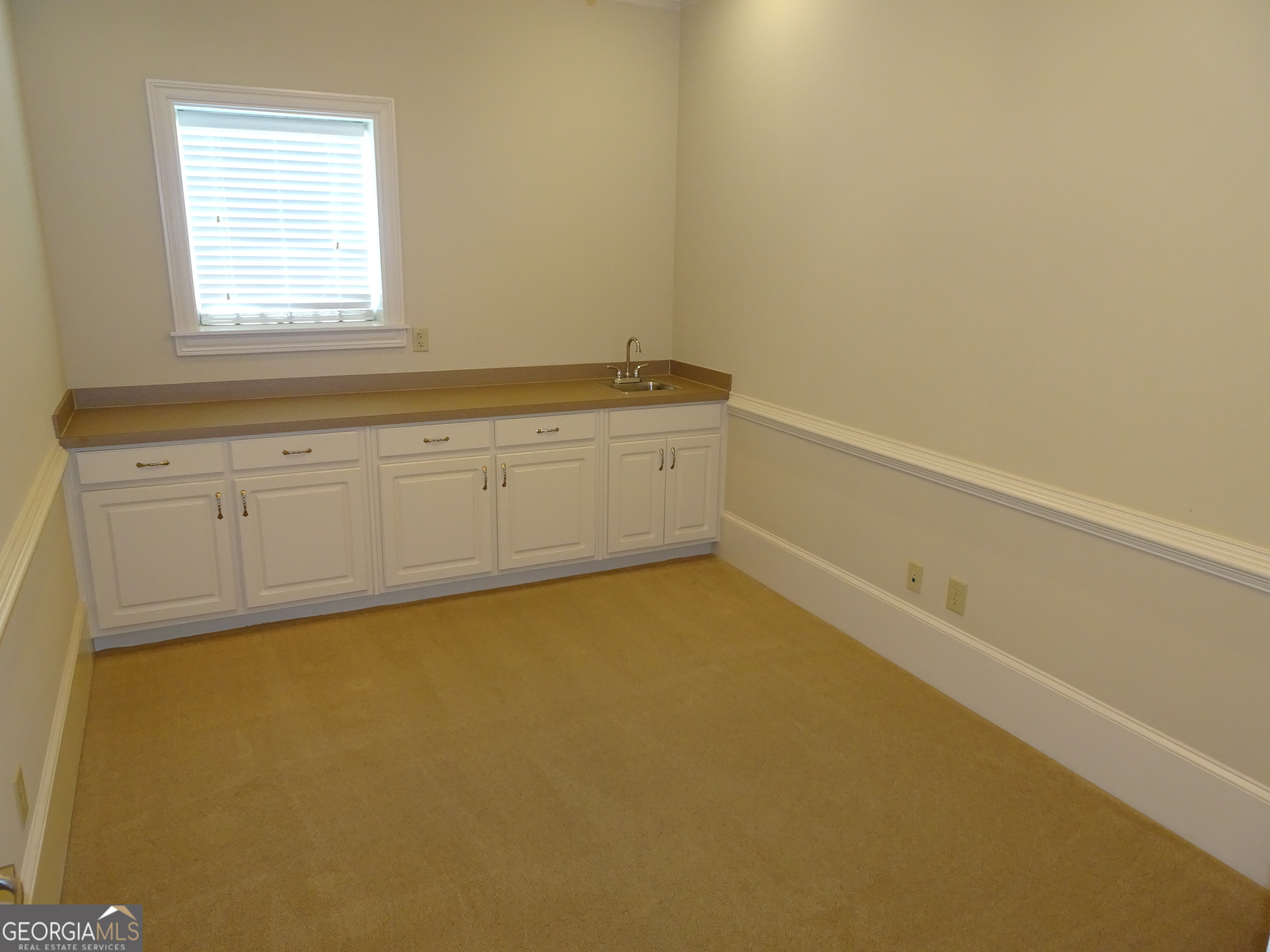 1790 Atkinson Road Suite A Property Photo 16