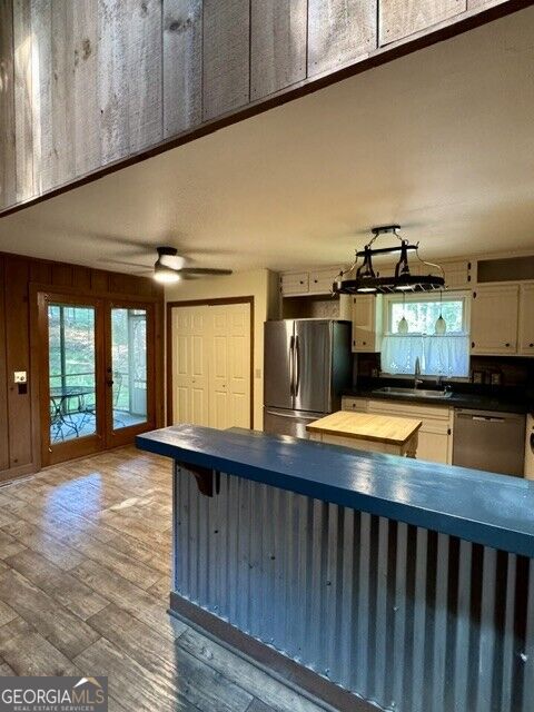 120 Rocky Stream Court Property Photo 8