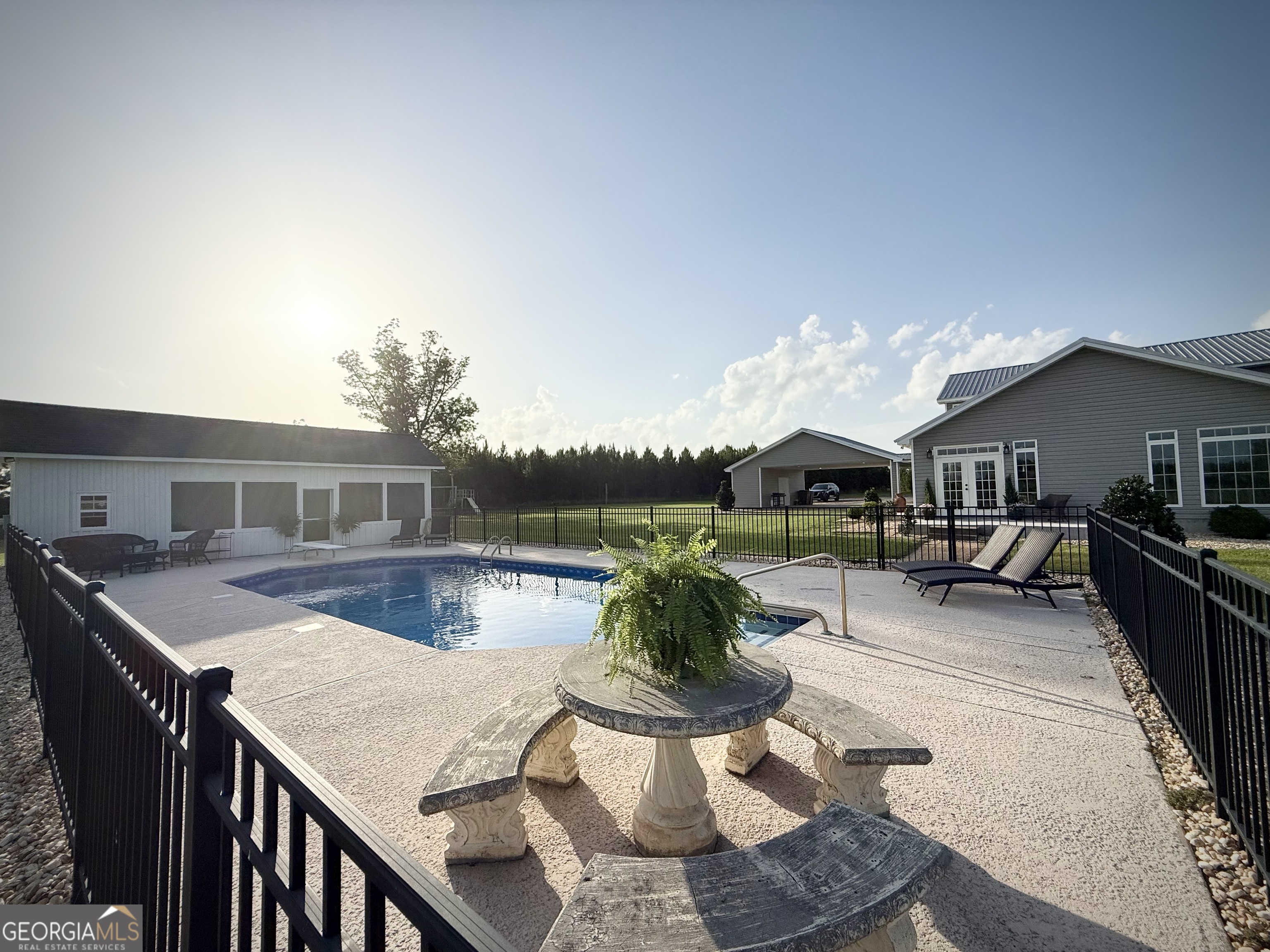 2495 & 2493 Broxton Highway Property Photo 175