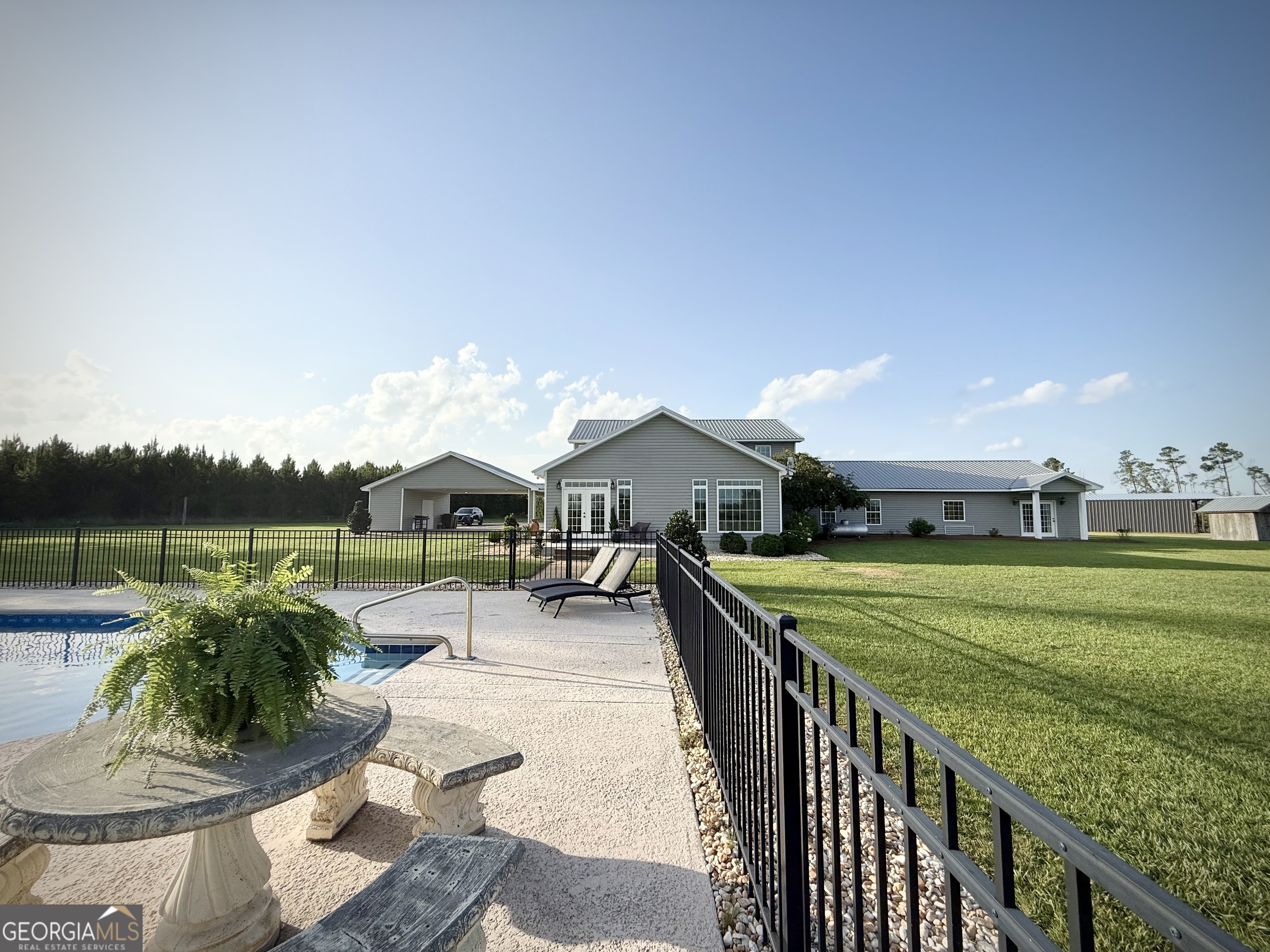 2495 & 2493 Broxton Highway Property Photo 176