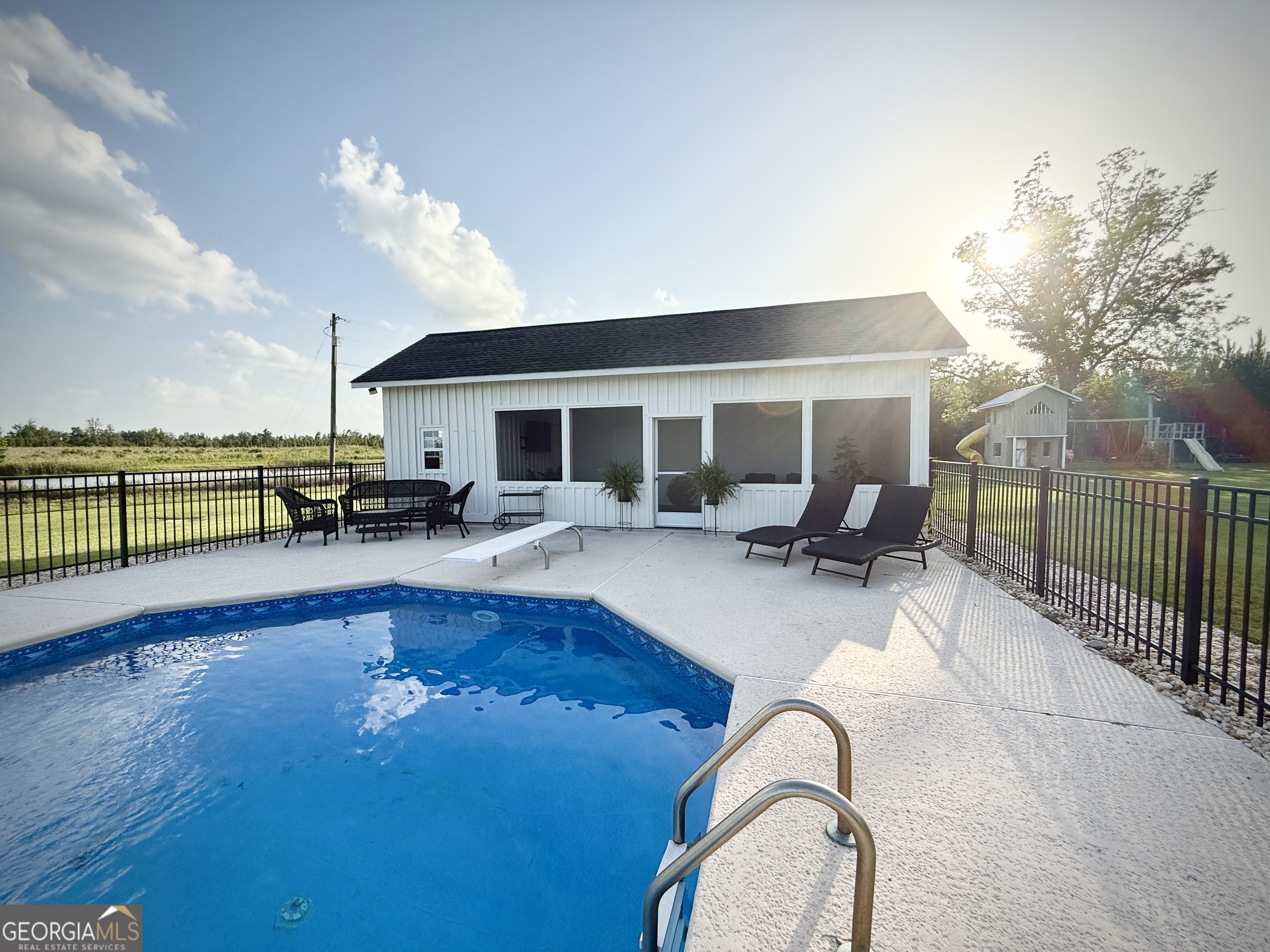 2495 & 2493 Broxton Highway Property Photo 179