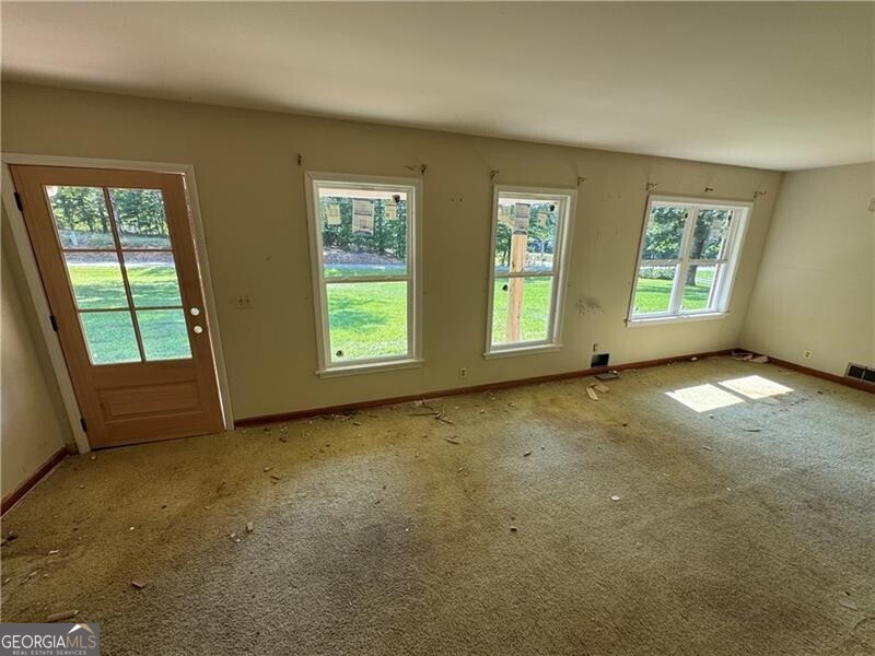 1049 Ben Higgins Road Property Photo 6