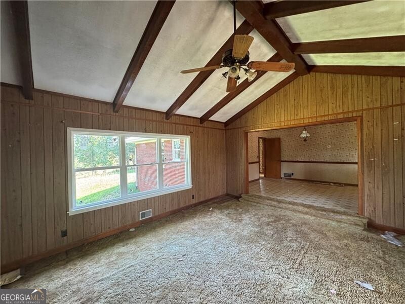 1049 Ben Higgins Road Property Photo 9
