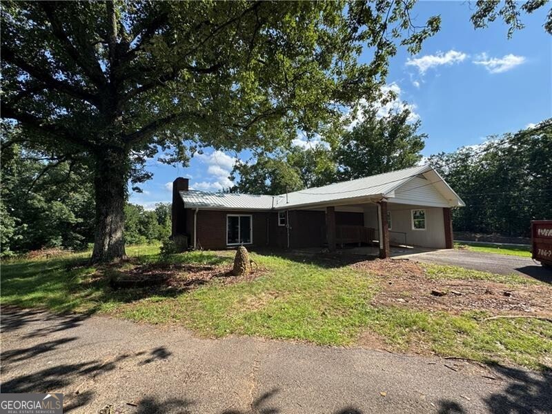 1049 Ben Higgins Road Property Photo 17