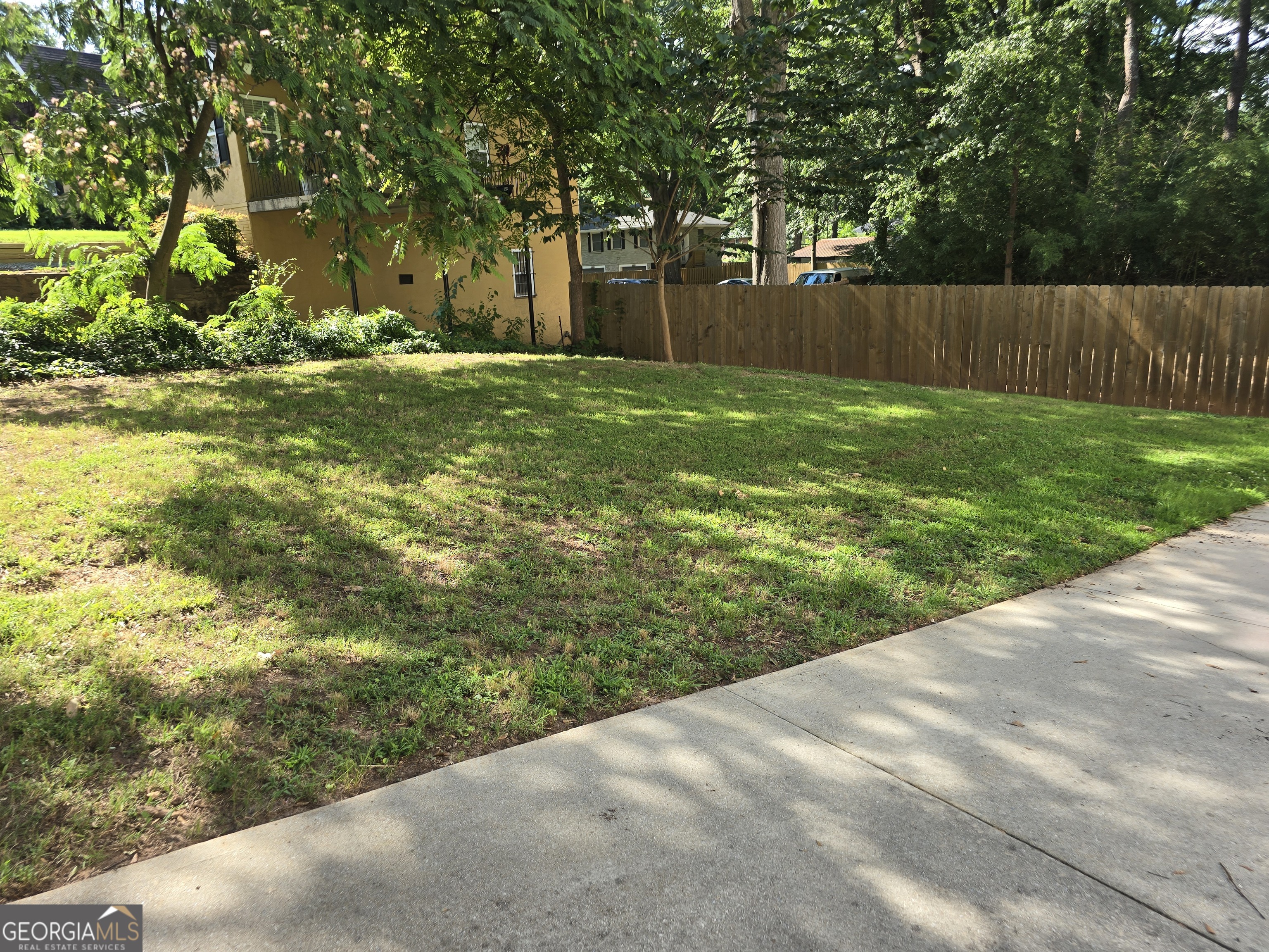 919 Jefferson Avenue Property Photo 5