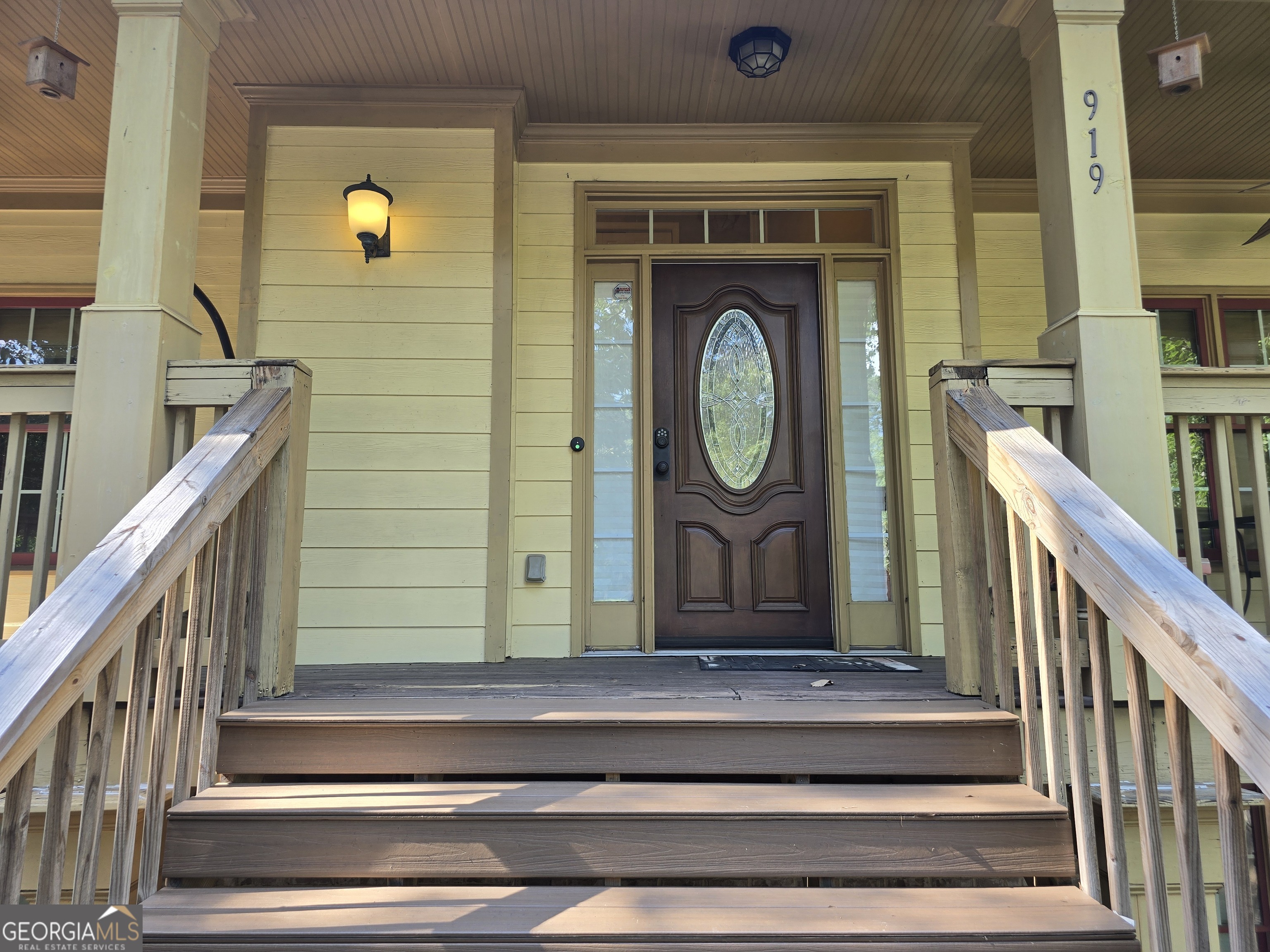 919 Jefferson Avenue Property Photo 8