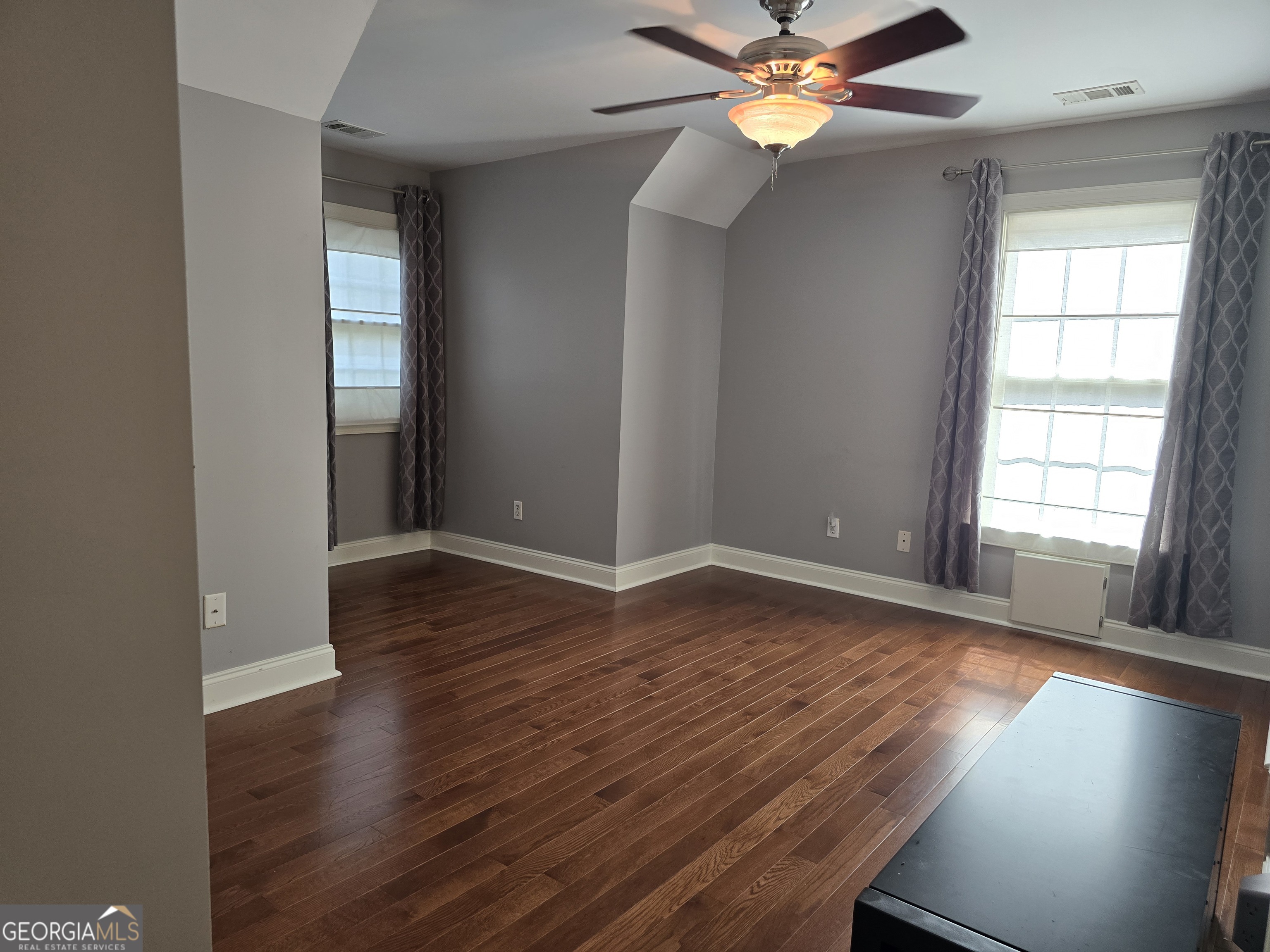 919 Jefferson Avenue Property Photo 23