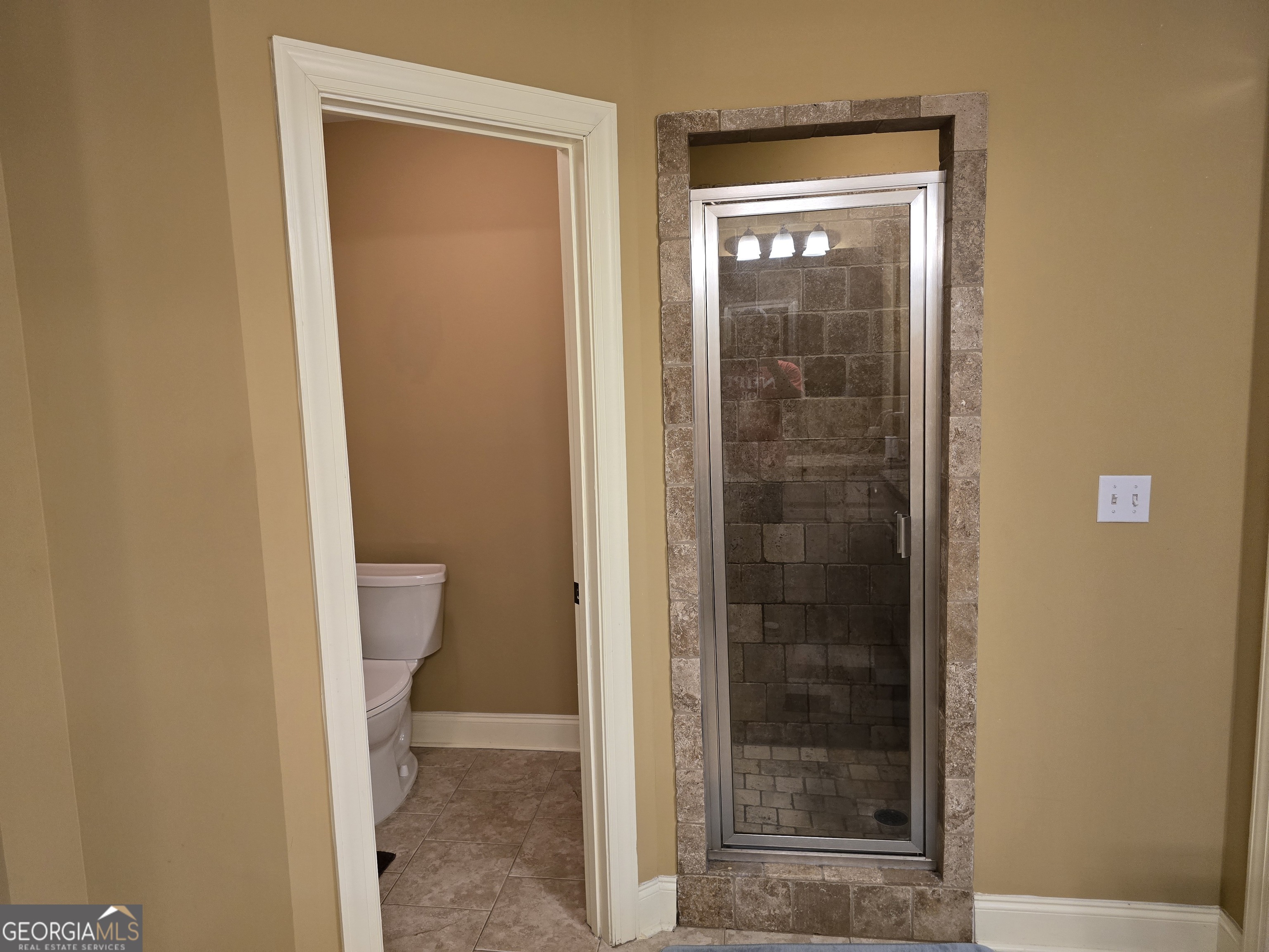 919 Jefferson Avenue Property Photo 33